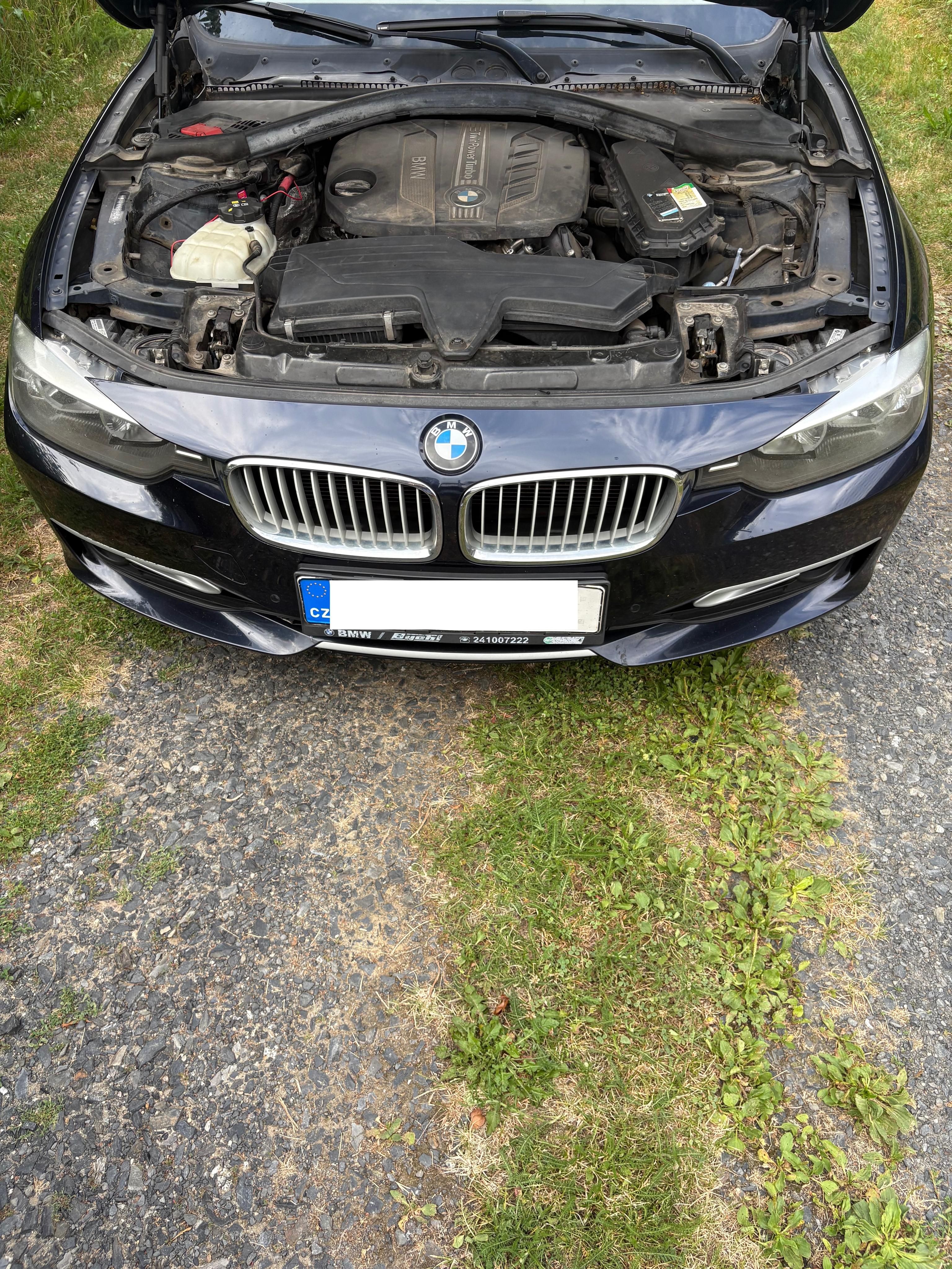 BMW Řada 3, 318d modern line - fotka 5
