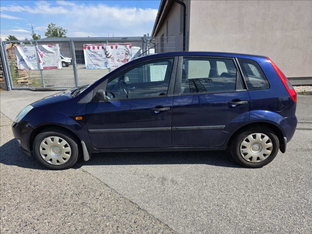 Ford Fiesta, 1,4 1.4TDCI KLIMA ZÁVĚS  1.4TD - fotka 3