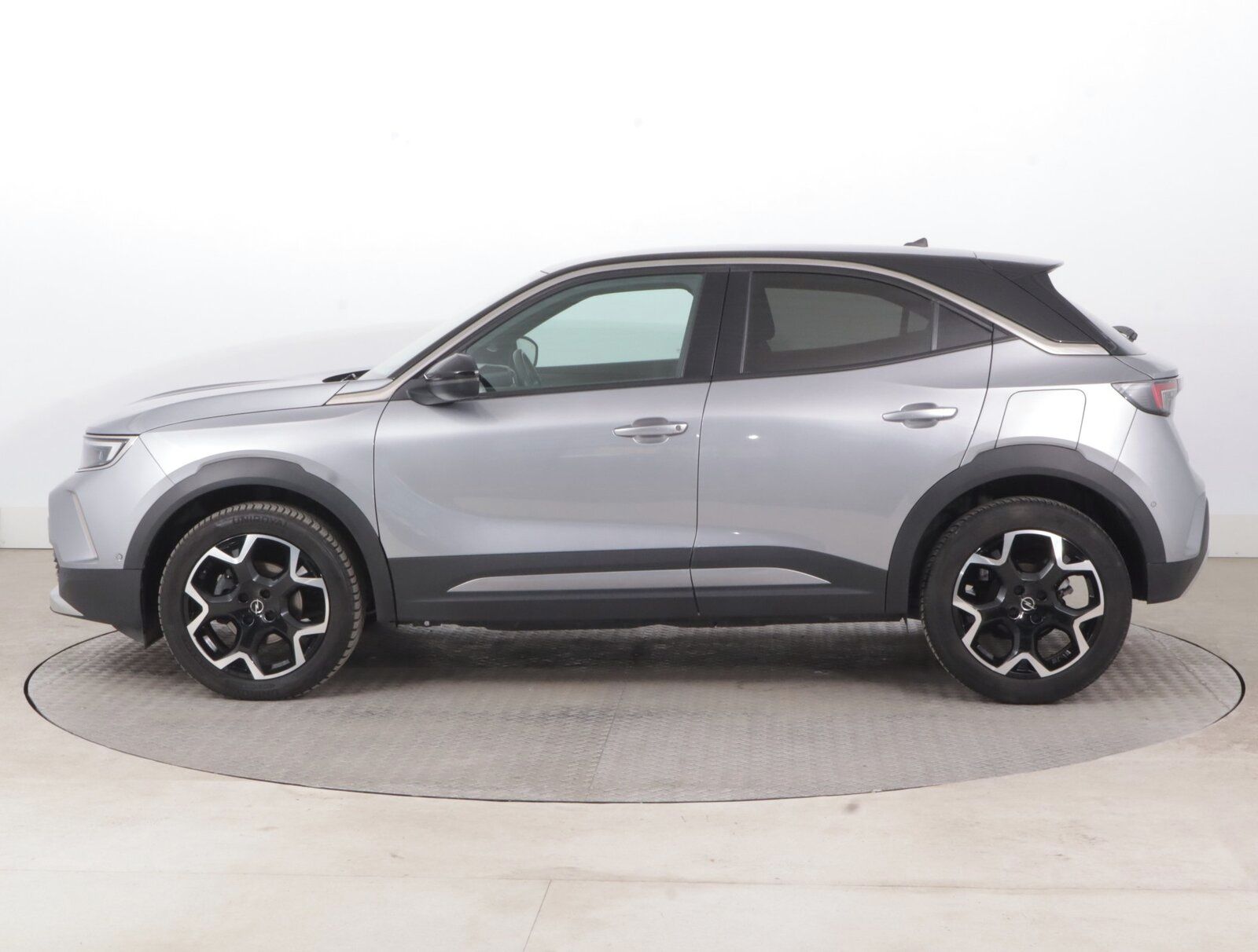Opel Mokka, 1.2 Turbo, Automat, Kůže, Navi - fotka 3