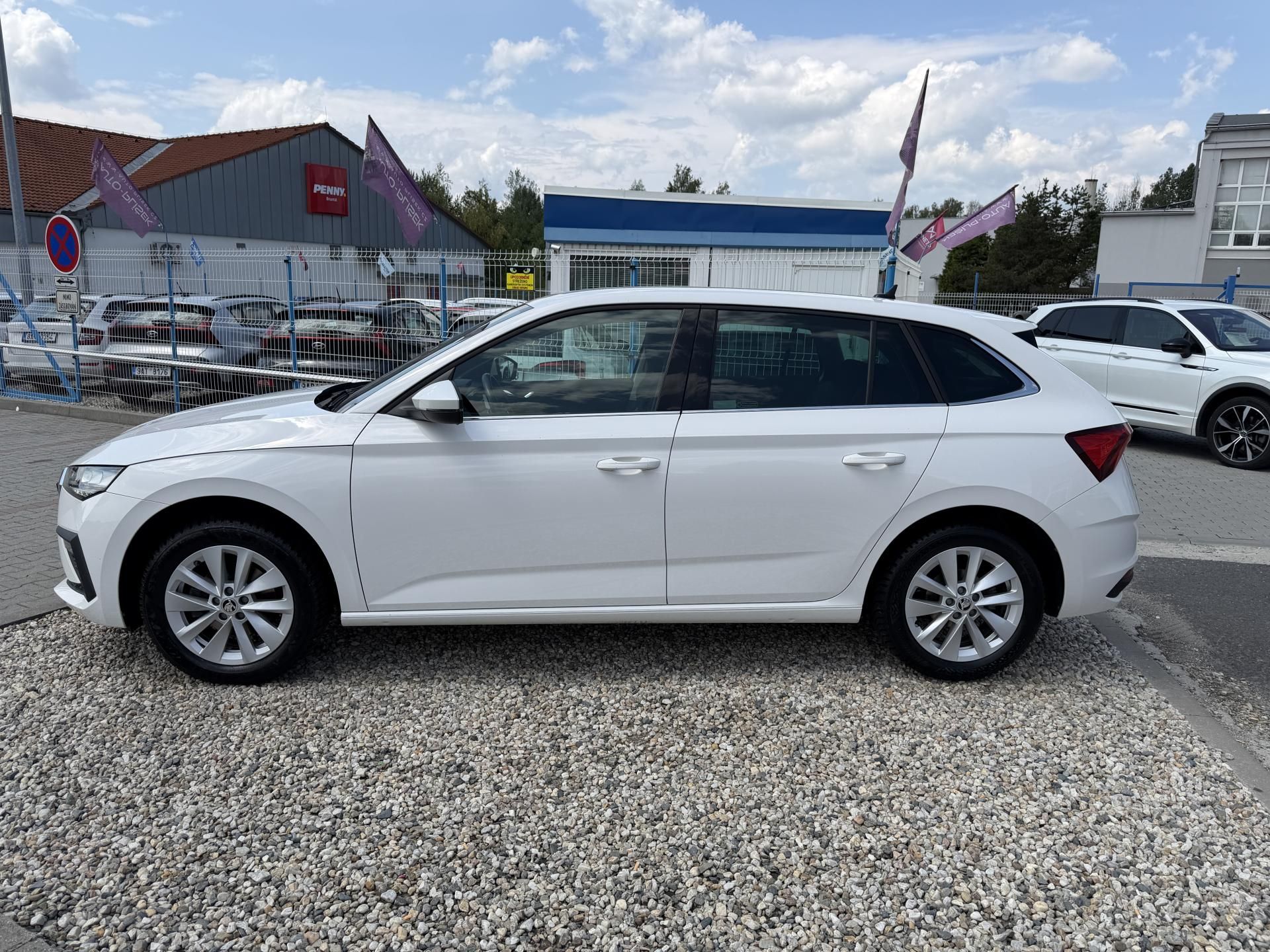 Škoda Scala, 1,0 TSi/85kW Selection - fotka 4
