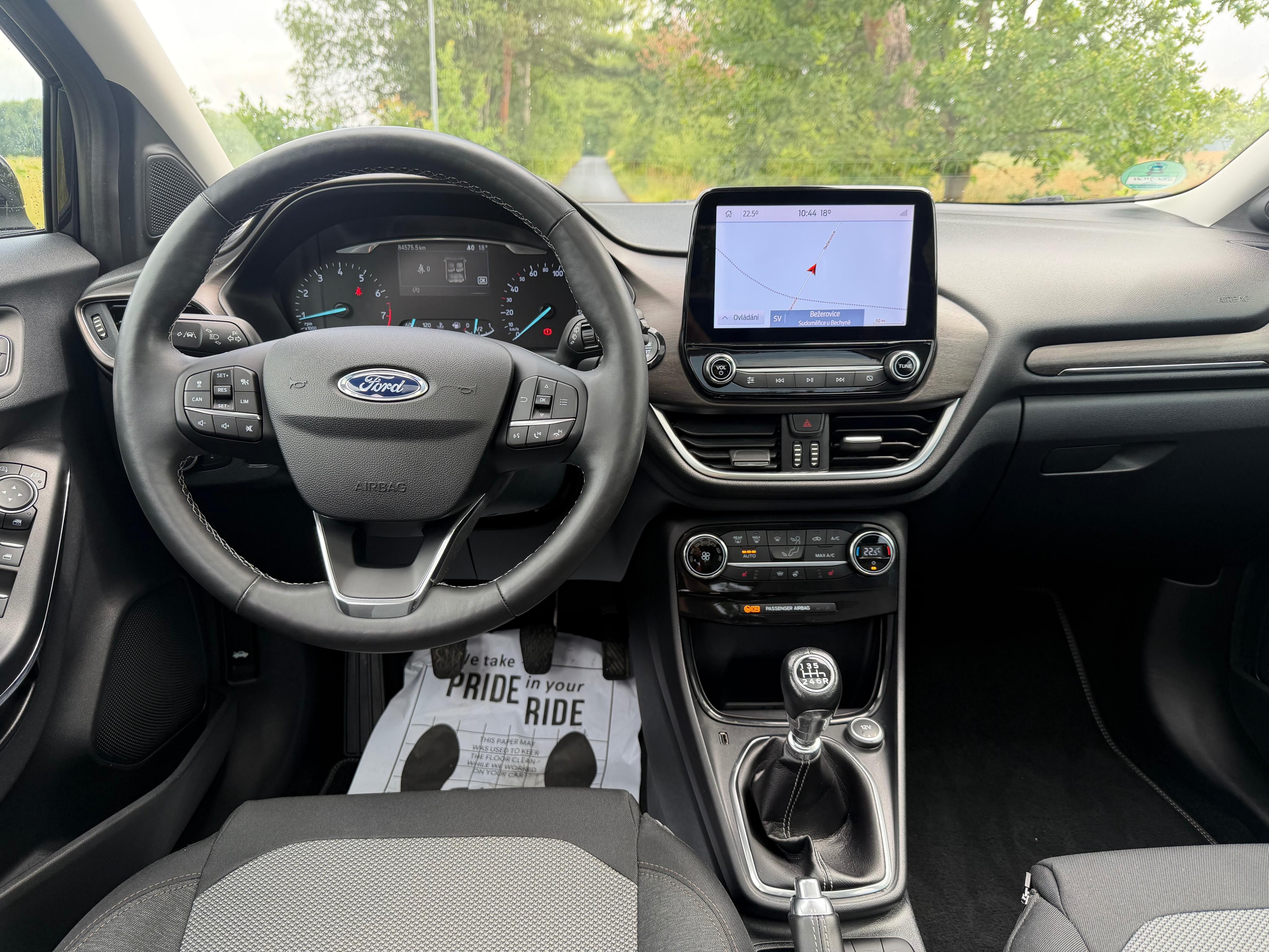 Ford Puma, 1,0EB 92kW PANO/B&O/KESSY/ACC - fotka 6