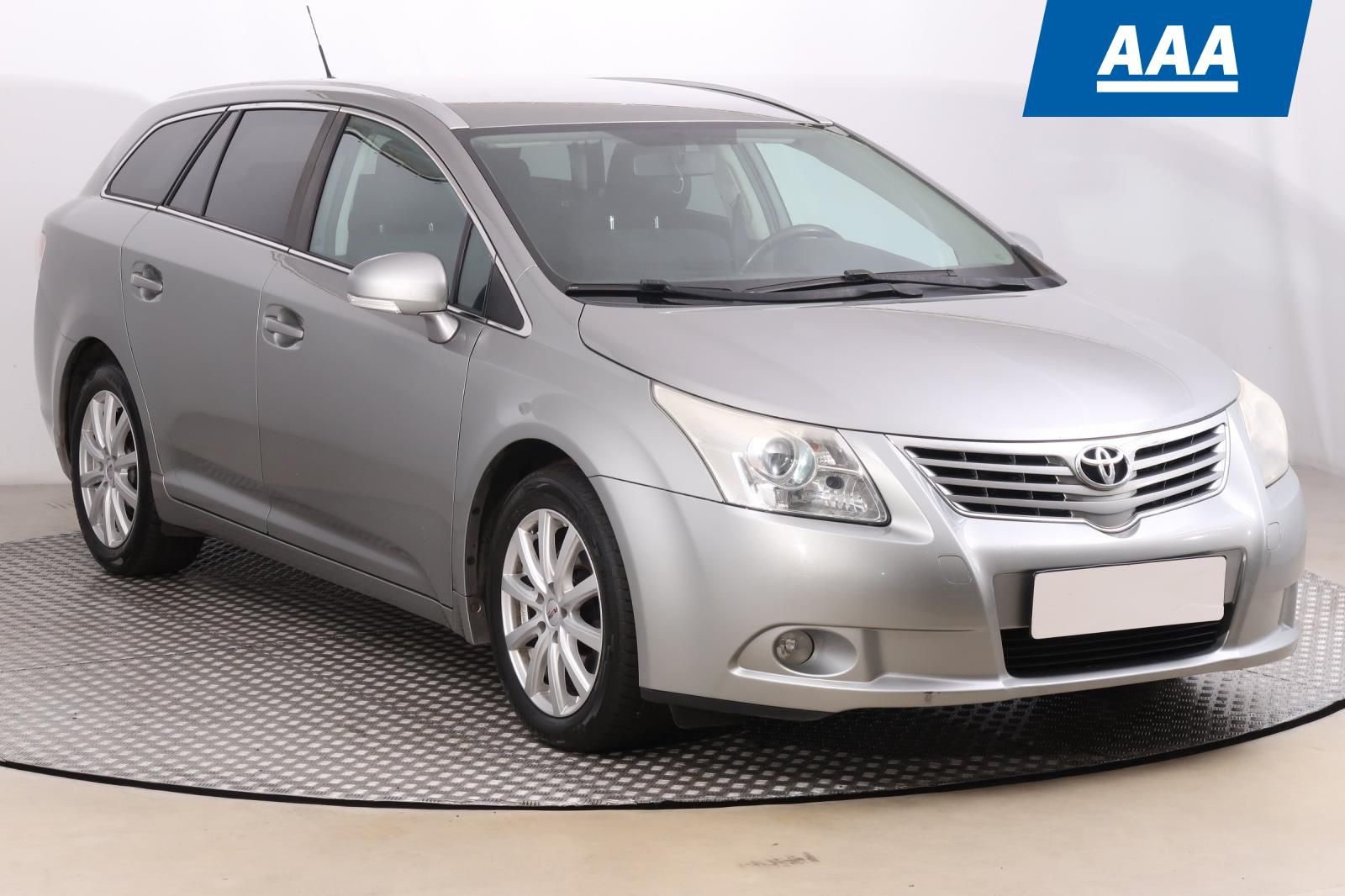 Toyota Avensis, 2.2 D-4D, Navi