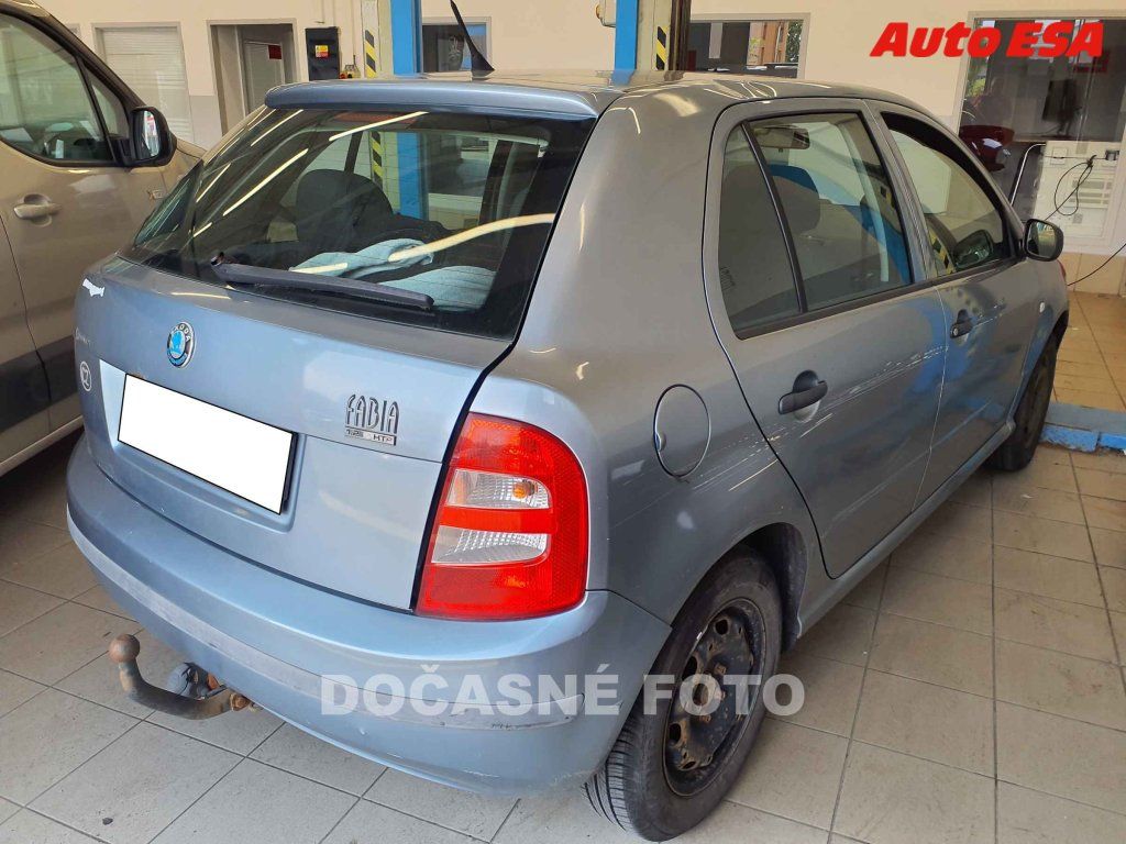 Škoda Fabia, 1.2 i - fotka 2