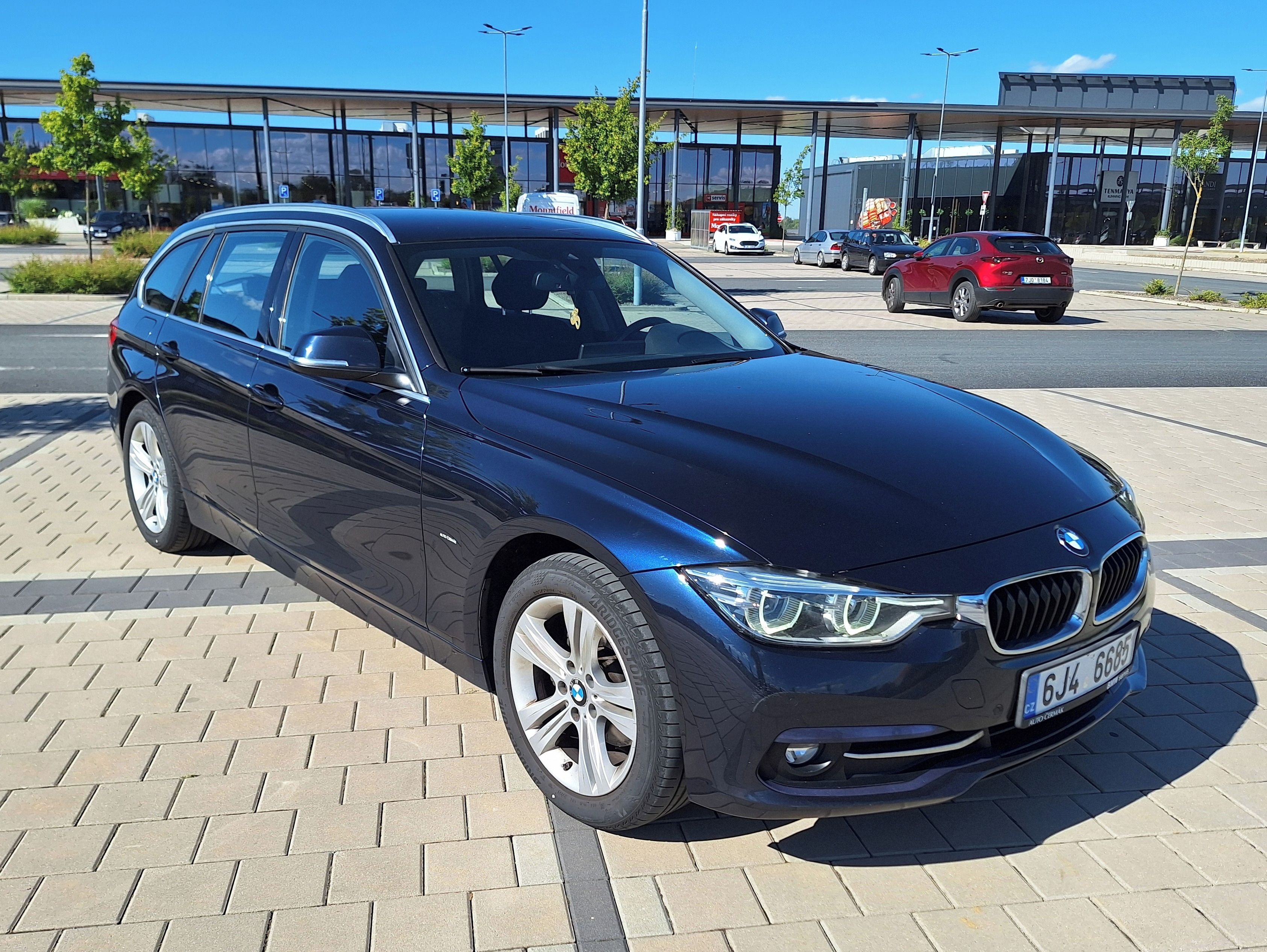 BMW Řada 3, 320d xDrive, LED, tažné