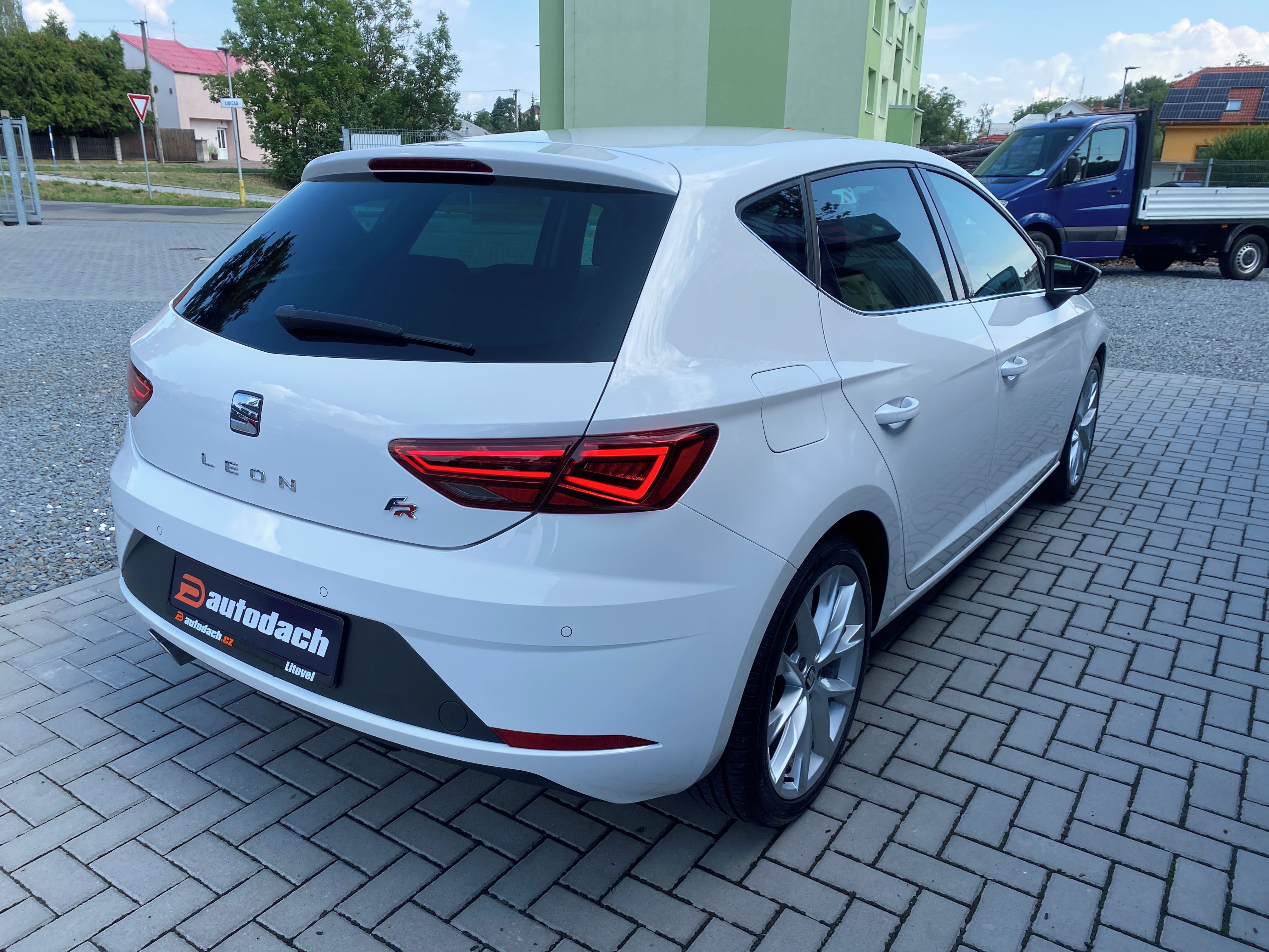 Seat Leon, 1.4TSI92kW-1xMAJ.-CZ-FR-KAMERA - fotka 5