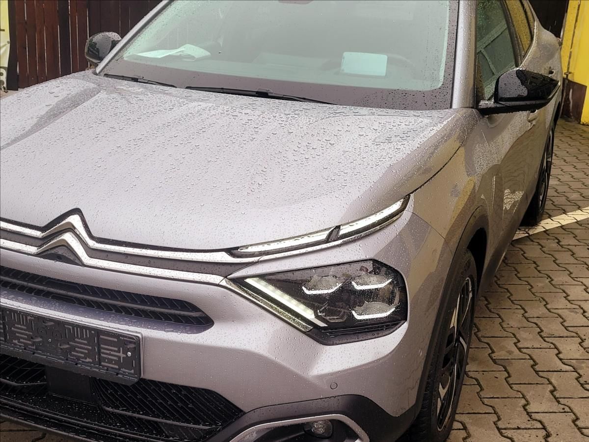 Citroën C4 X, 1,2 96kW AT8 *SERV.KNÍŽKA* - fotka 3