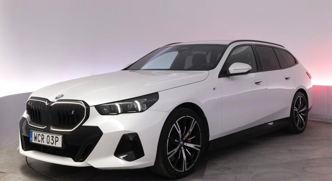 BMW i5, xDrive40 Touring M SoH 96% Taž