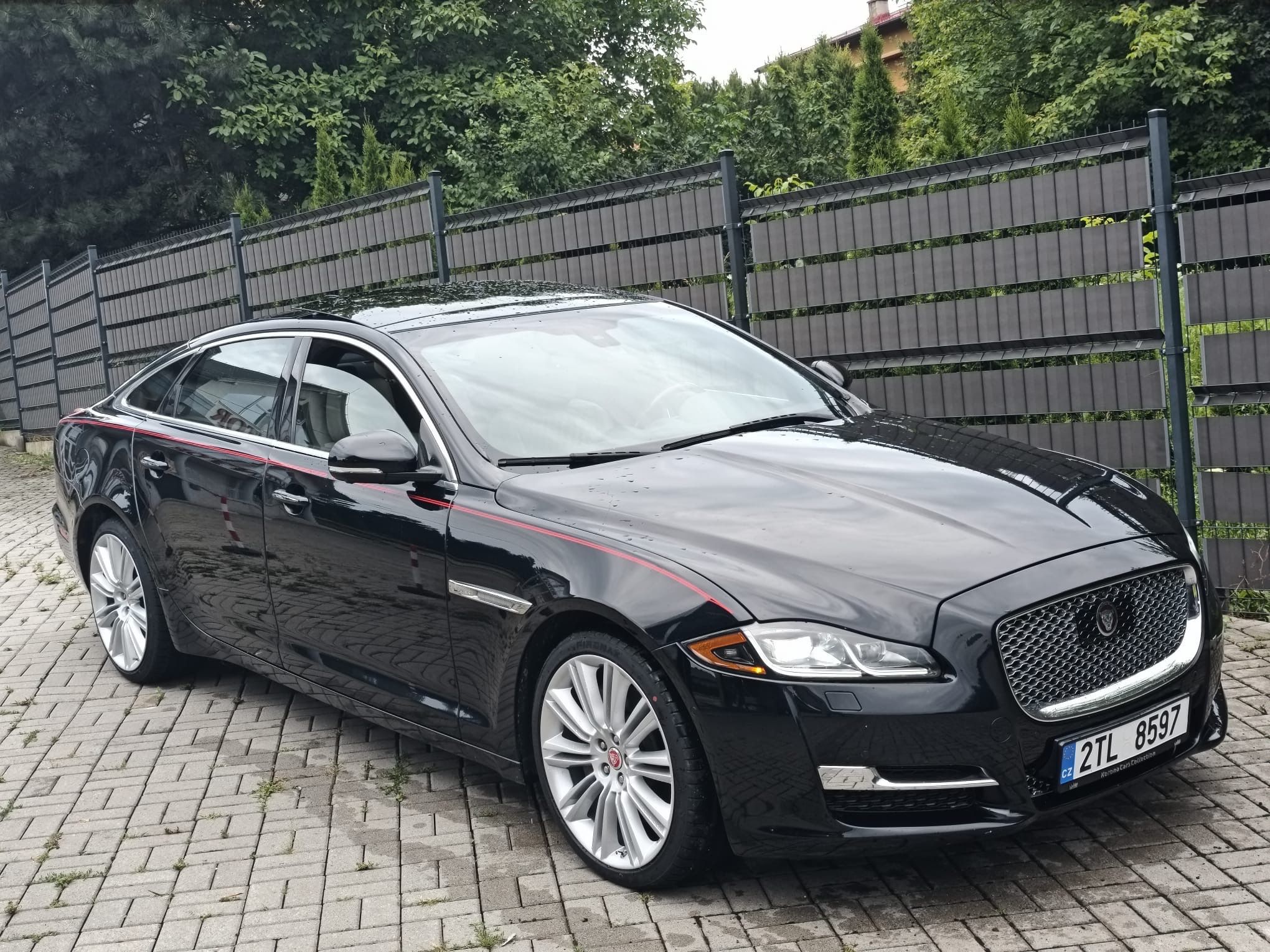 Jaguar XJ, LONG PORTFOLIO 4X4/3.0 340HP