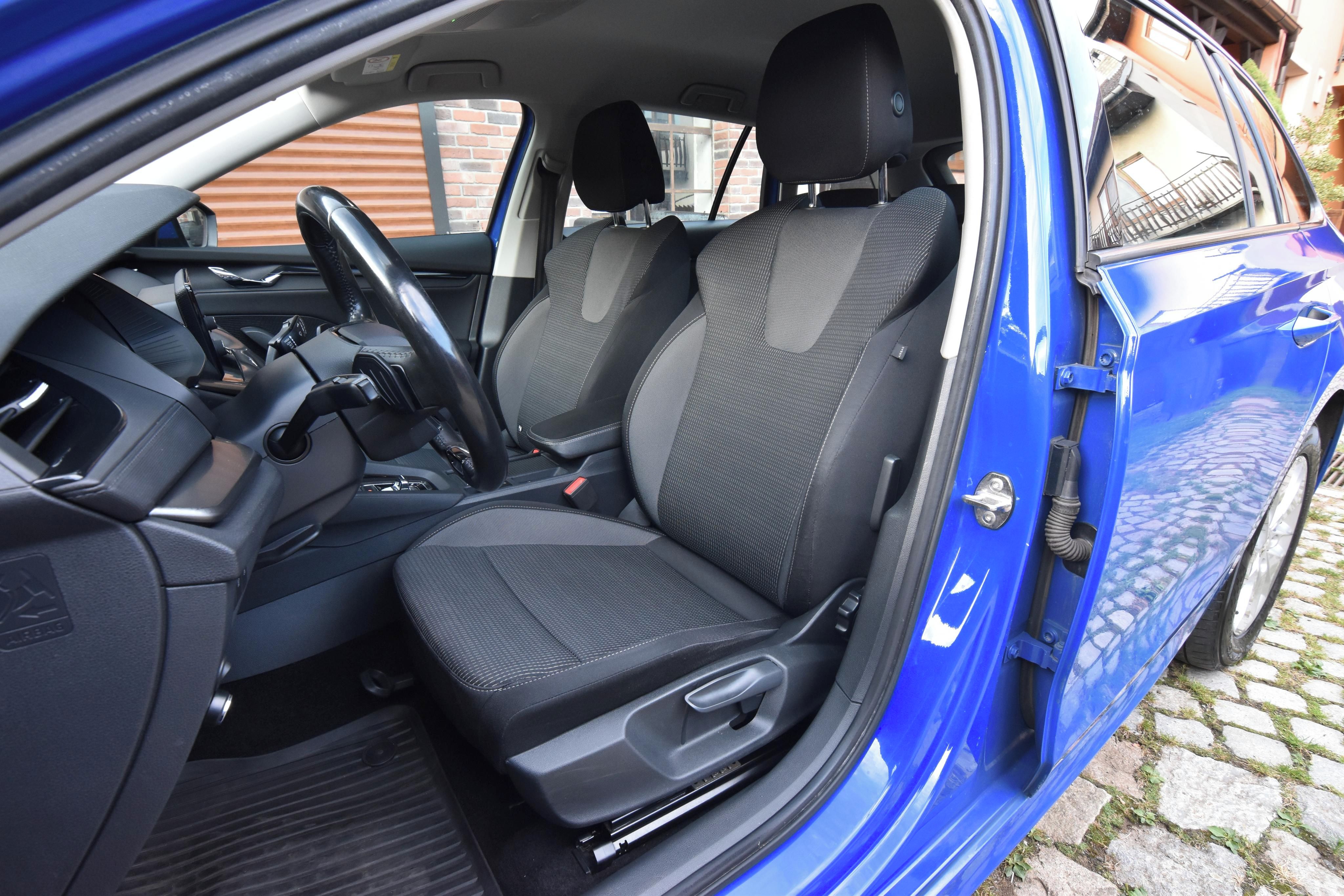 Škoda Octavia, Combi 2.0TDI 110kw DSG - fotka 5