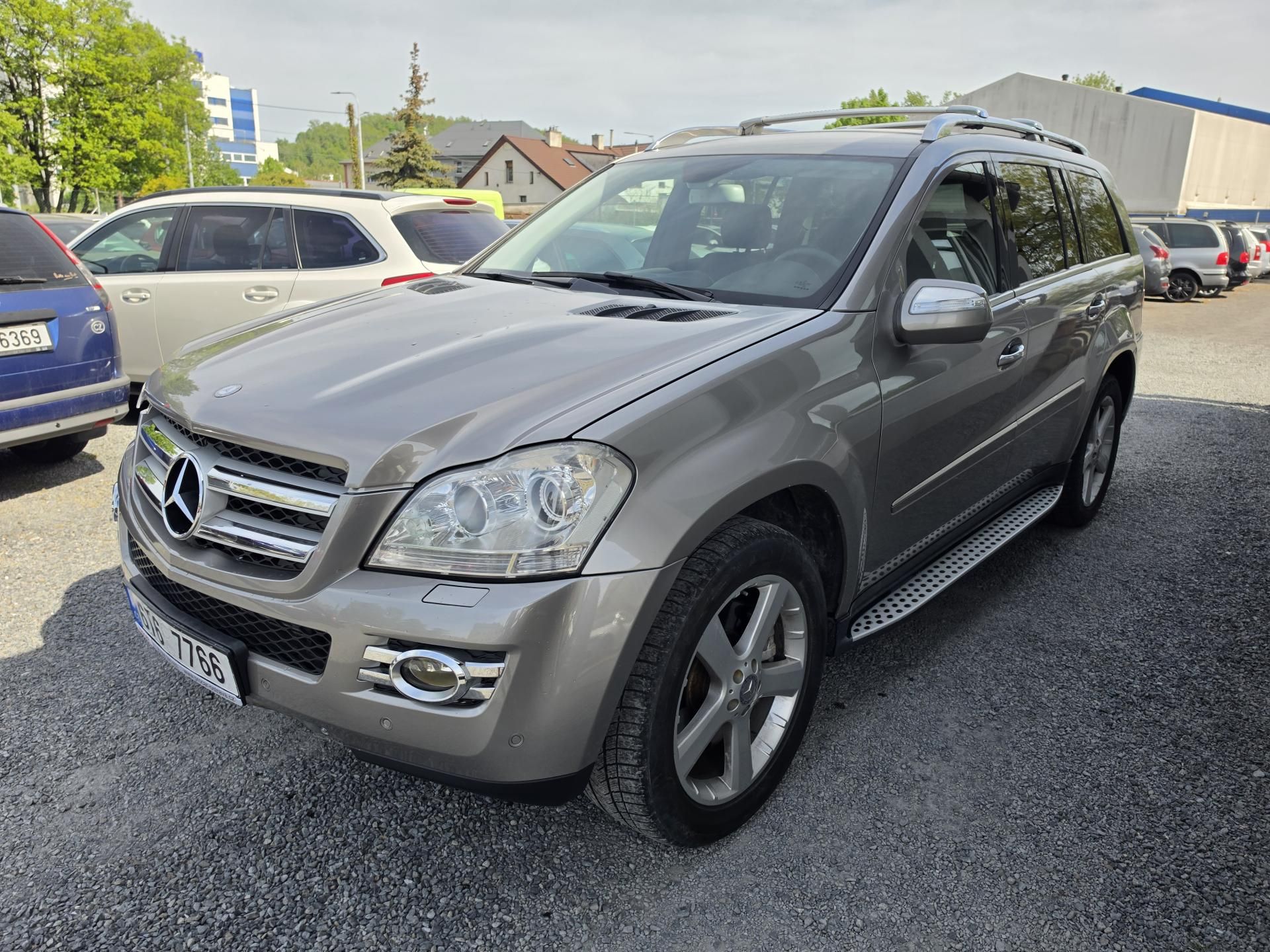Mercedes-Benz GL, 320CDI 4matic TZ 7mist CZ - fotka 2
