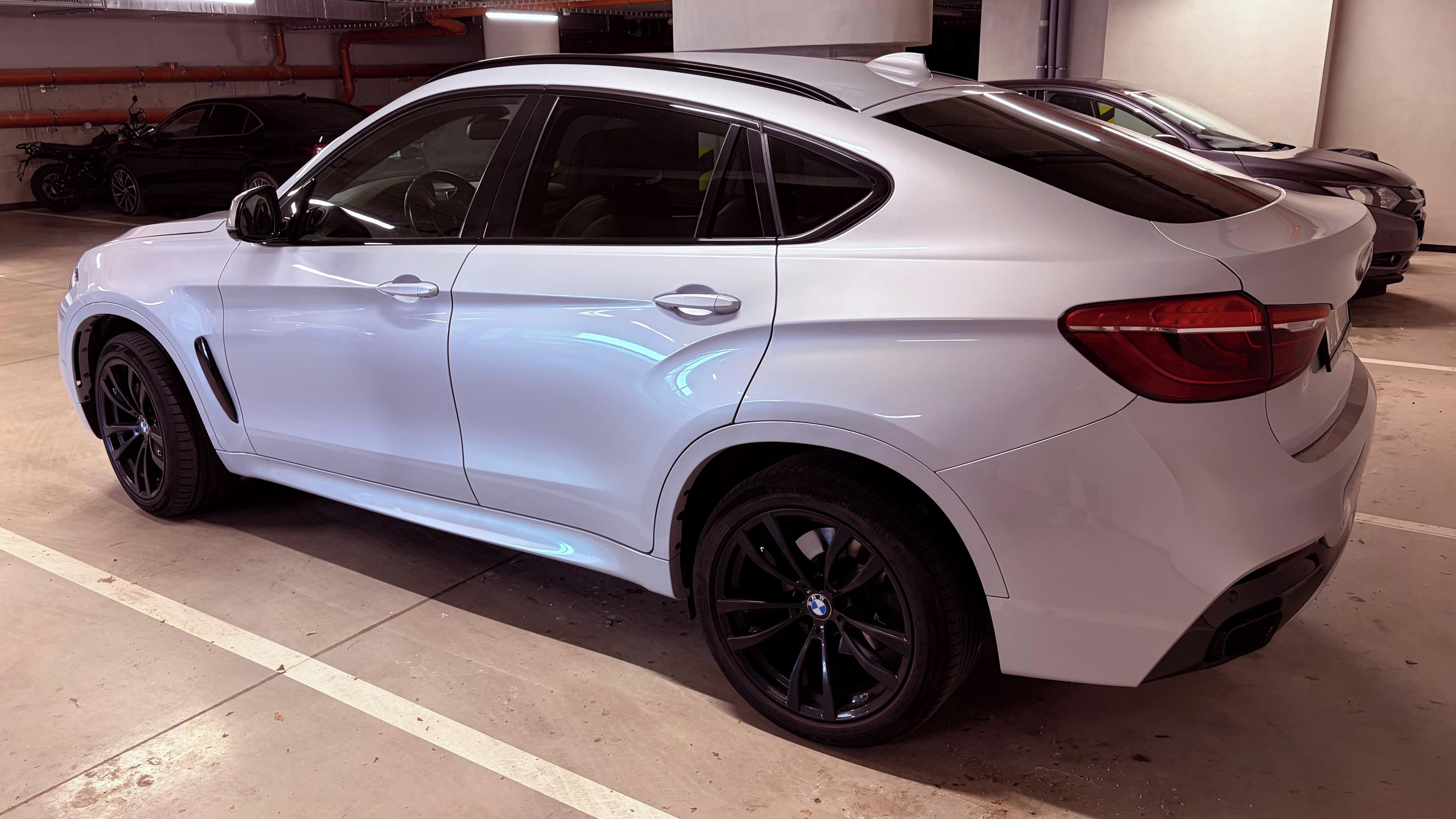 BMW X6, BMW X6 M50d - fotka 2