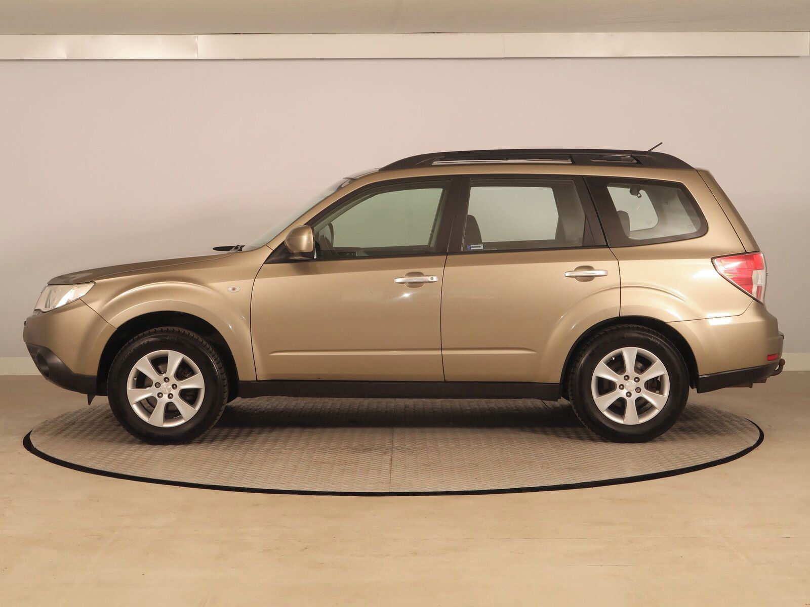 Subaru Forester, 2.0 X, 4X4, Tempomat - fotka 3
