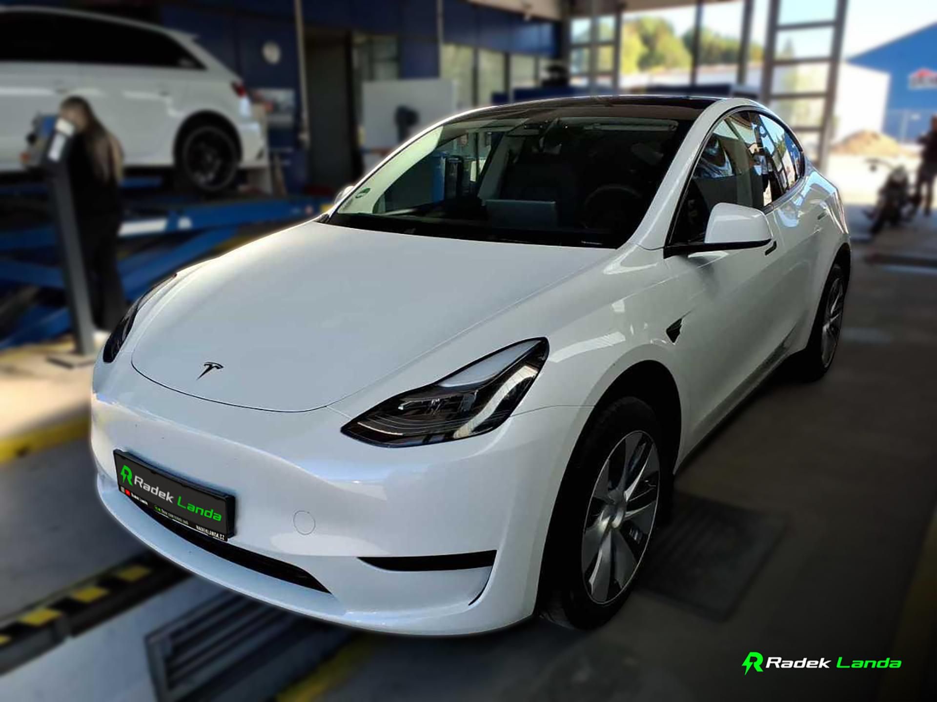 Tesla Model Y, RWD | LFP - fotka 3
