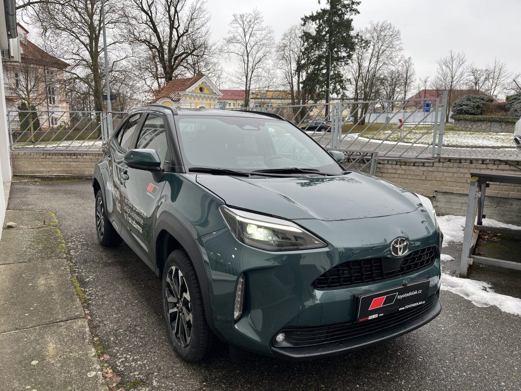 Toyota Yaris Cross, 1.5 HEV CVT (2x4) Style - fotka 3