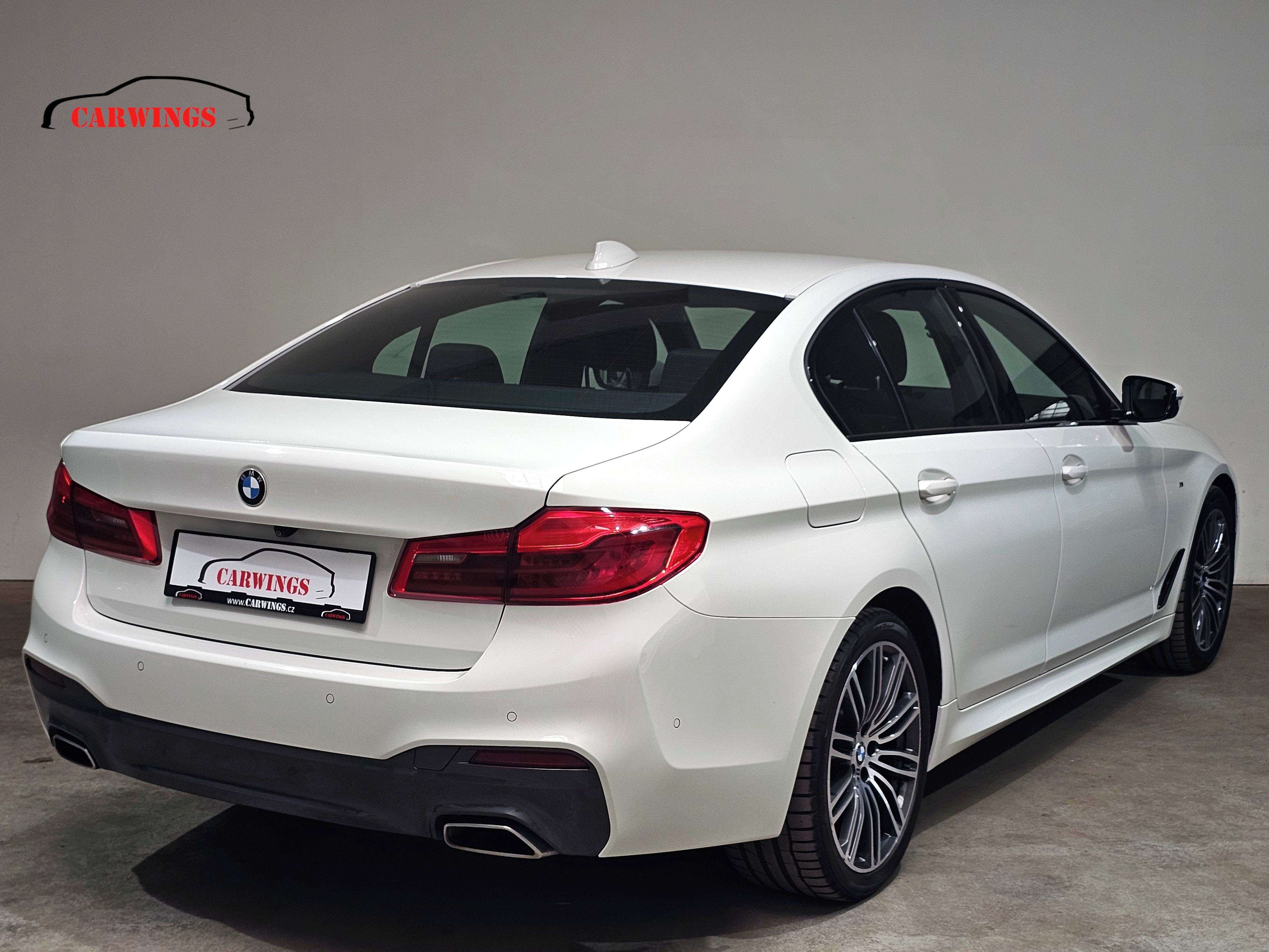 BMW Řada 5, 530D 195kW M-sport XDRIVE - fotka 2