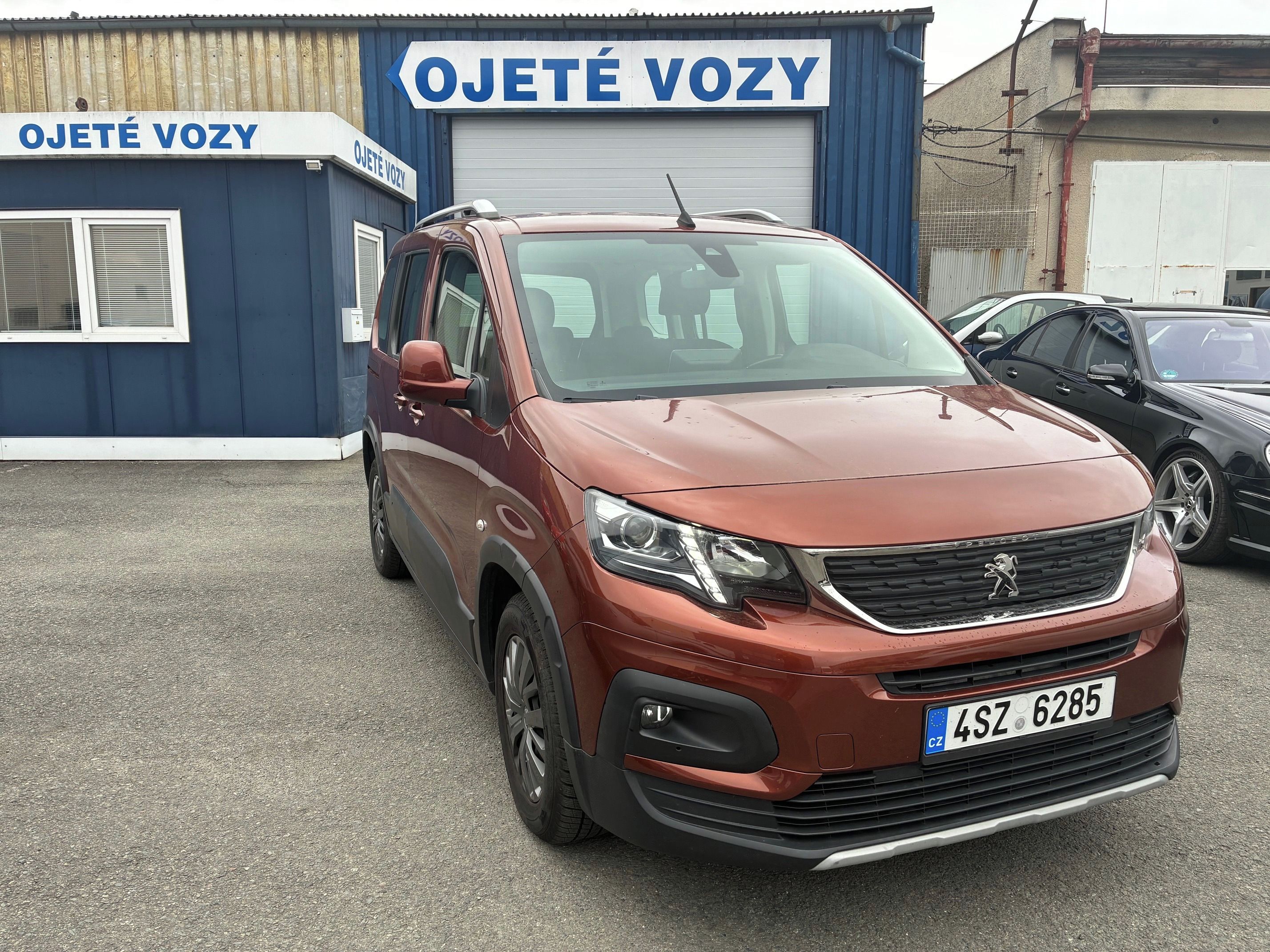 Peugeot Rifter, Allure 1,2 Pure Tech 130k EAT - fotka 2