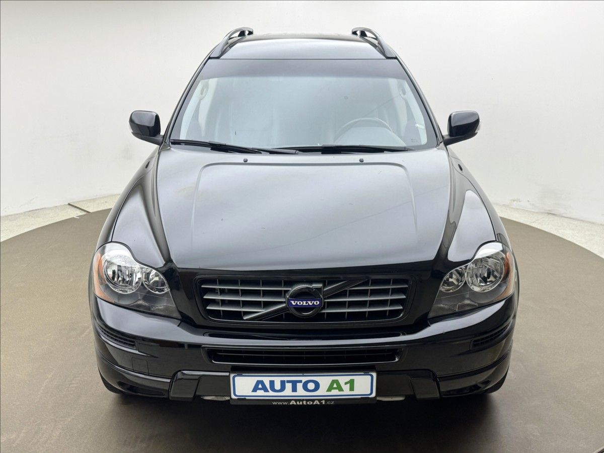 Volvo XC90, 3,2 4X4 7-MÍST KŮŽE SENZORY ČR - fotka 2