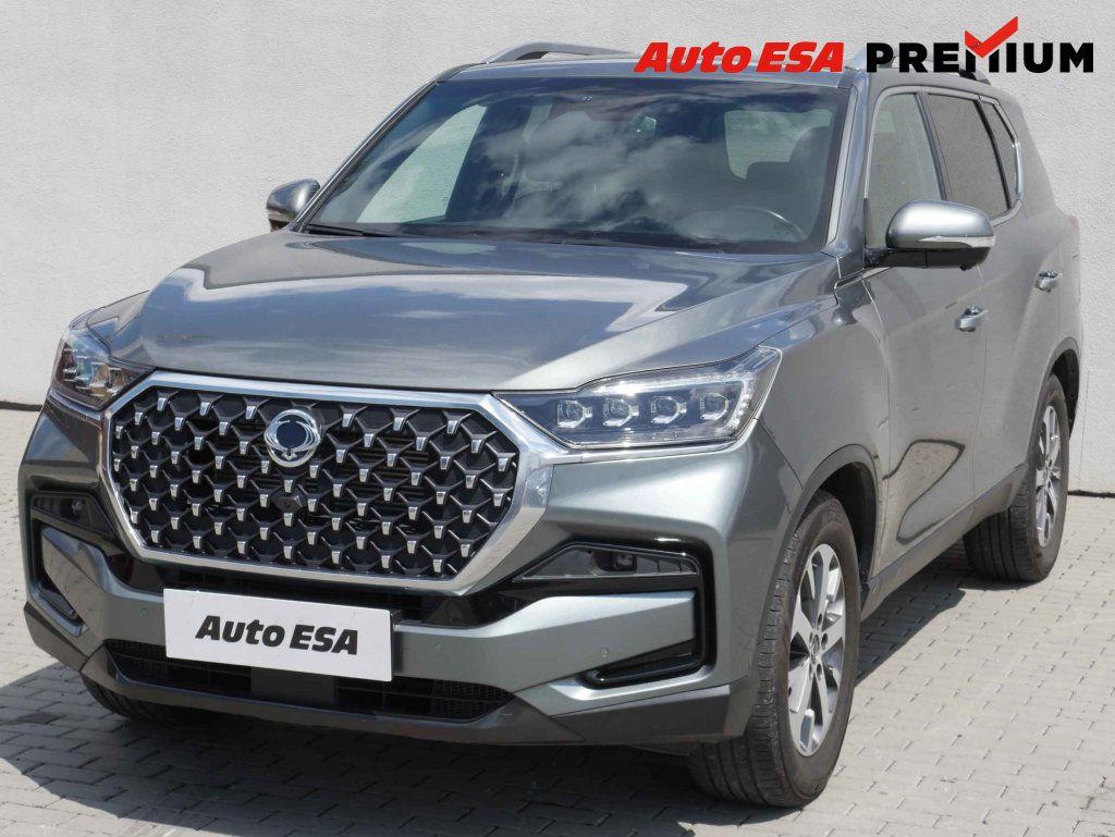 SsangYong Rexton, 2.2 e-XDi 4x4,ČR,AT,LED - fotka 3