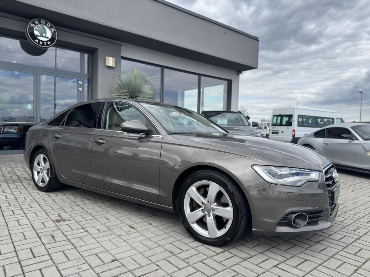 Audi A6, 3,0 TDI 180kW QUATTRO  LED VZD - fotka 4