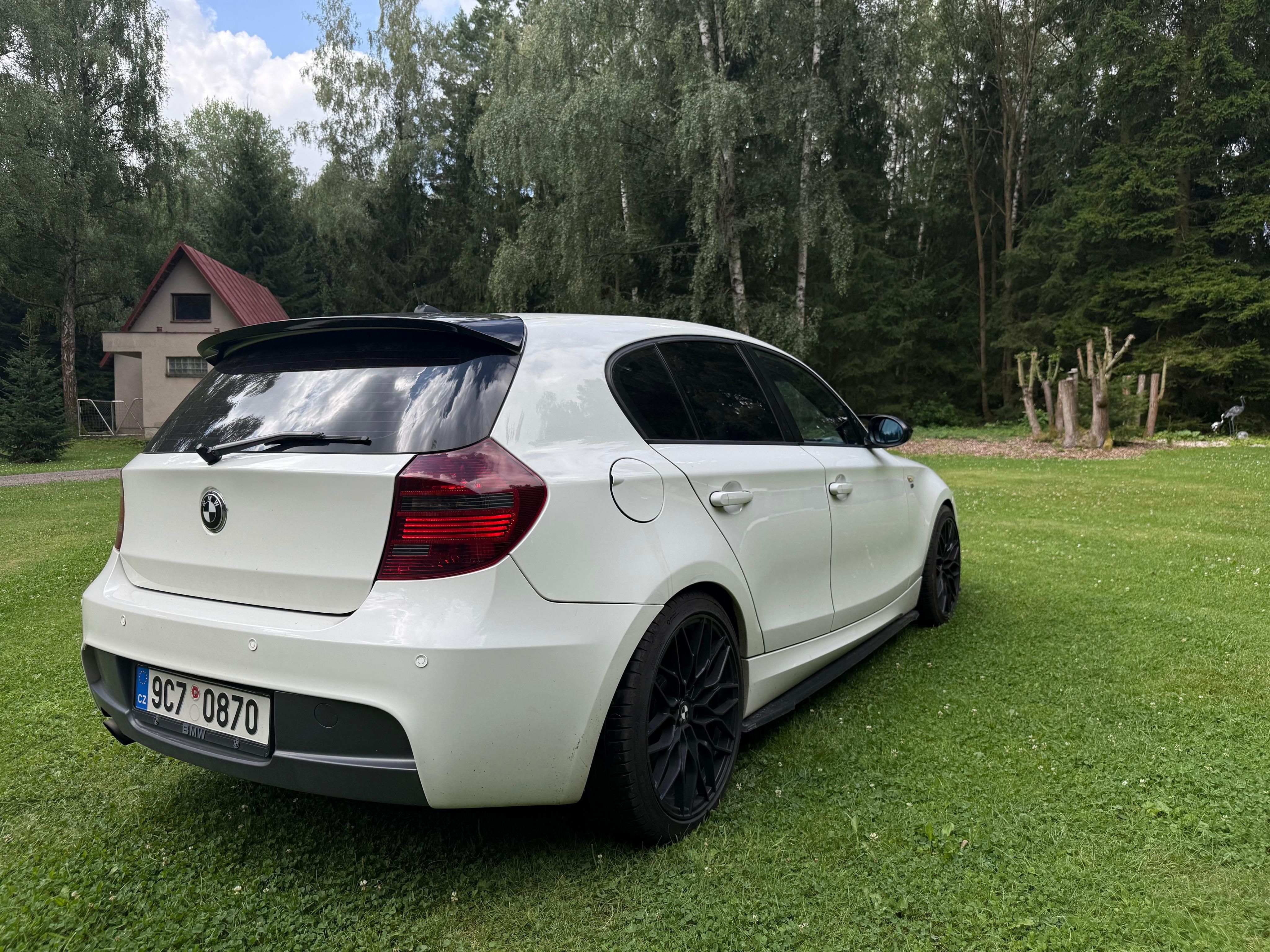 BMW Řada 1, BMW 116i M-packet - fotka 5