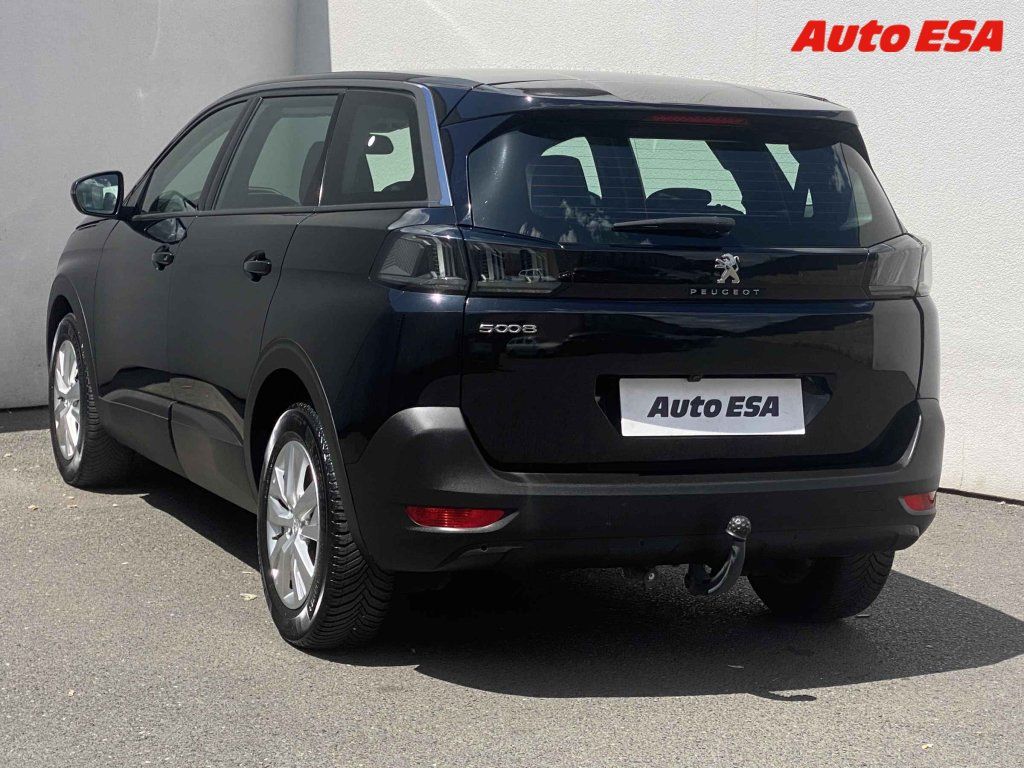 Peugeot 5008, 1.5 HDi,navi - fotka 6