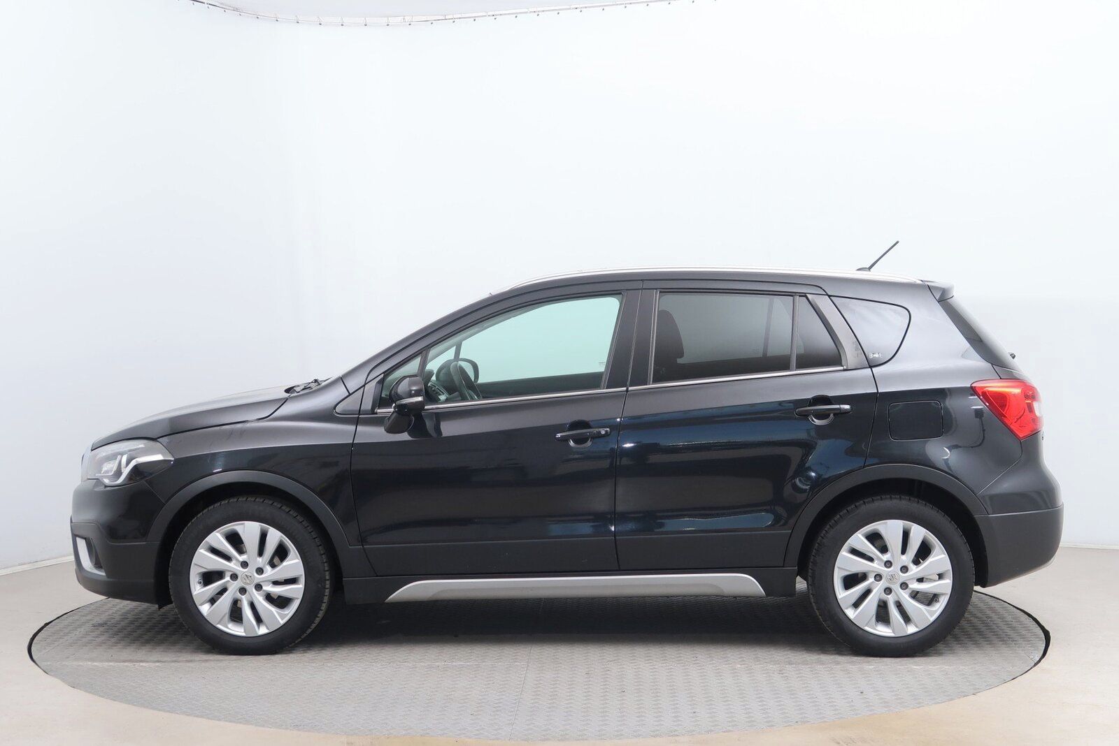Suzuki SX4 S-Cross, 1.4 BoosterJet, 4X4, Automat - fotka 3