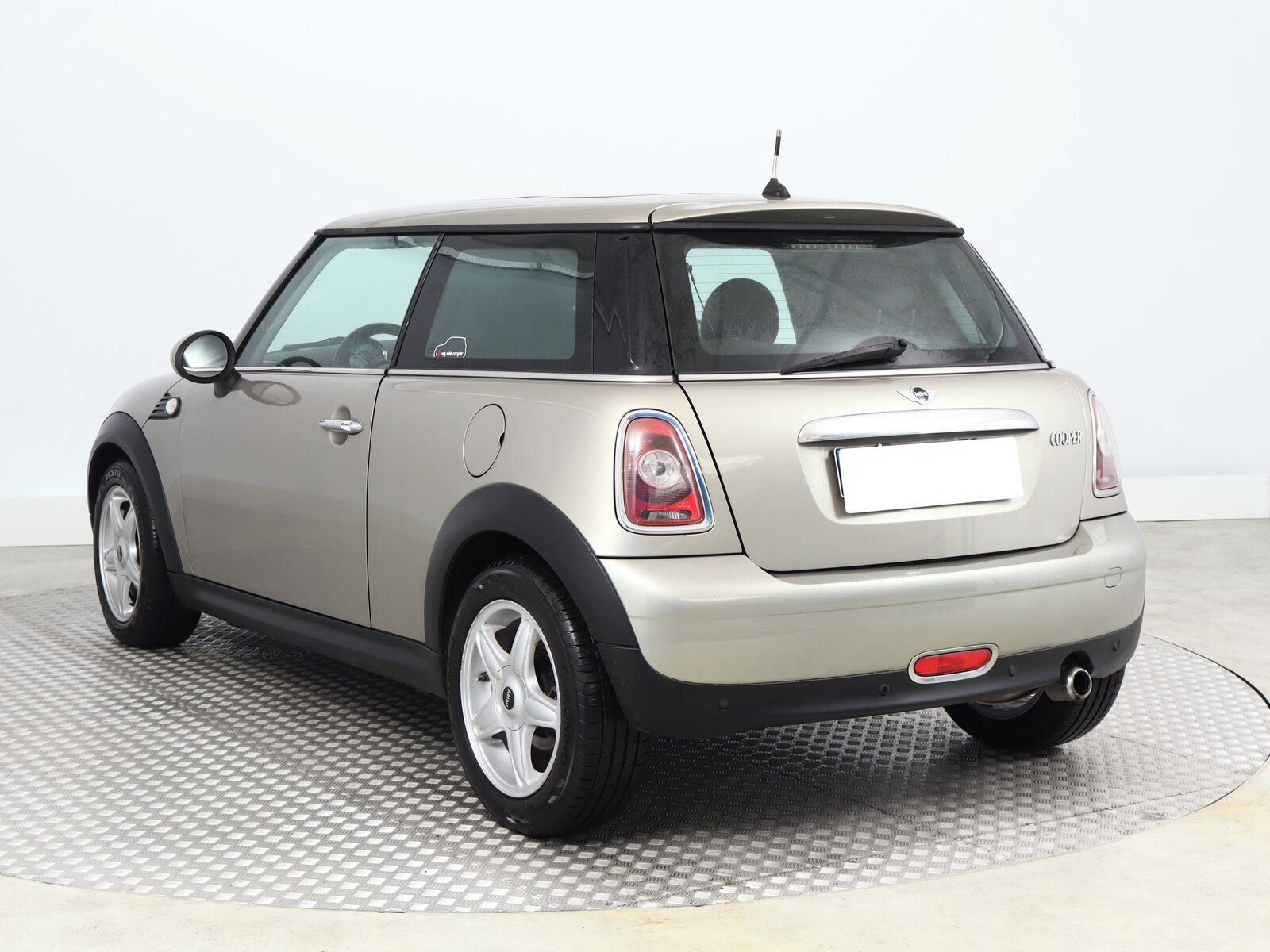 Mini Cooper, Cooper, po STK - fotka 4