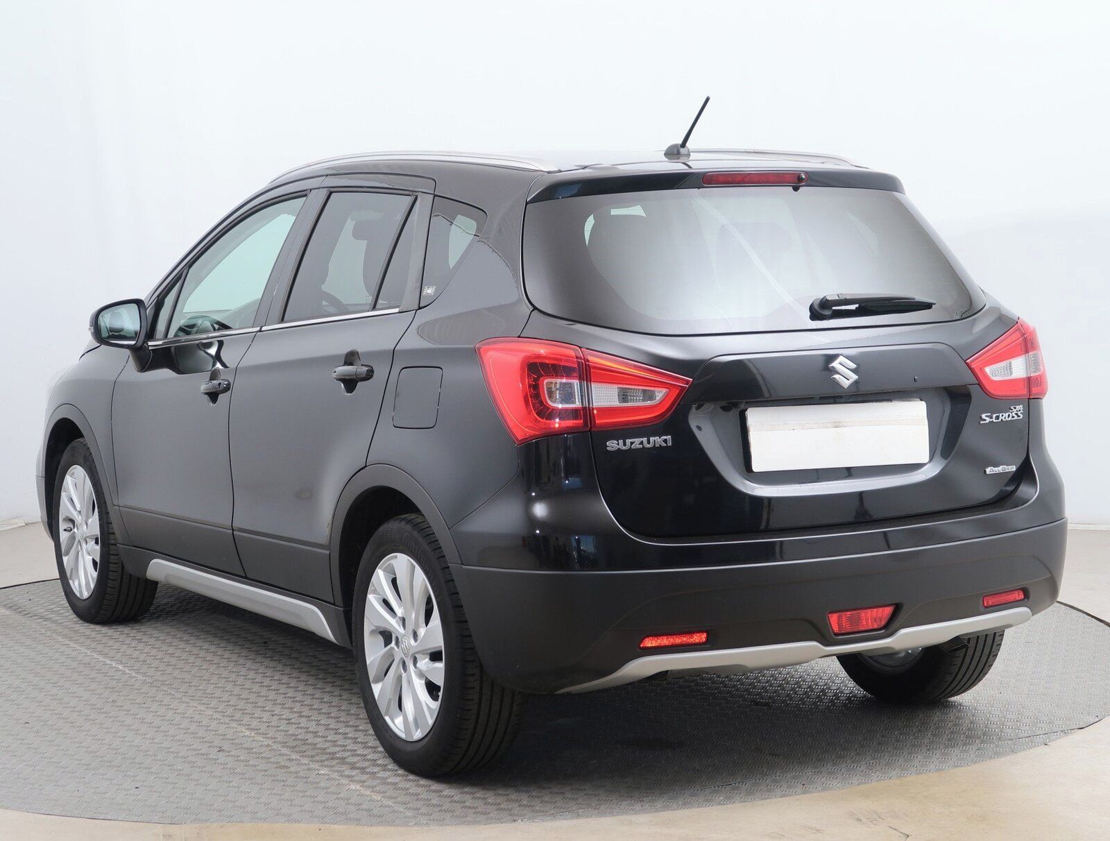 Suzuki SX4 S-Cross, 1.4 BoosterJet, 4X4, Automat - fotka 4