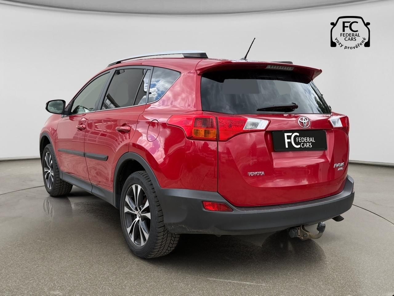 Toyota Rav4, 2.2 D-4D 110 kW Active 4x4 - fotka 3