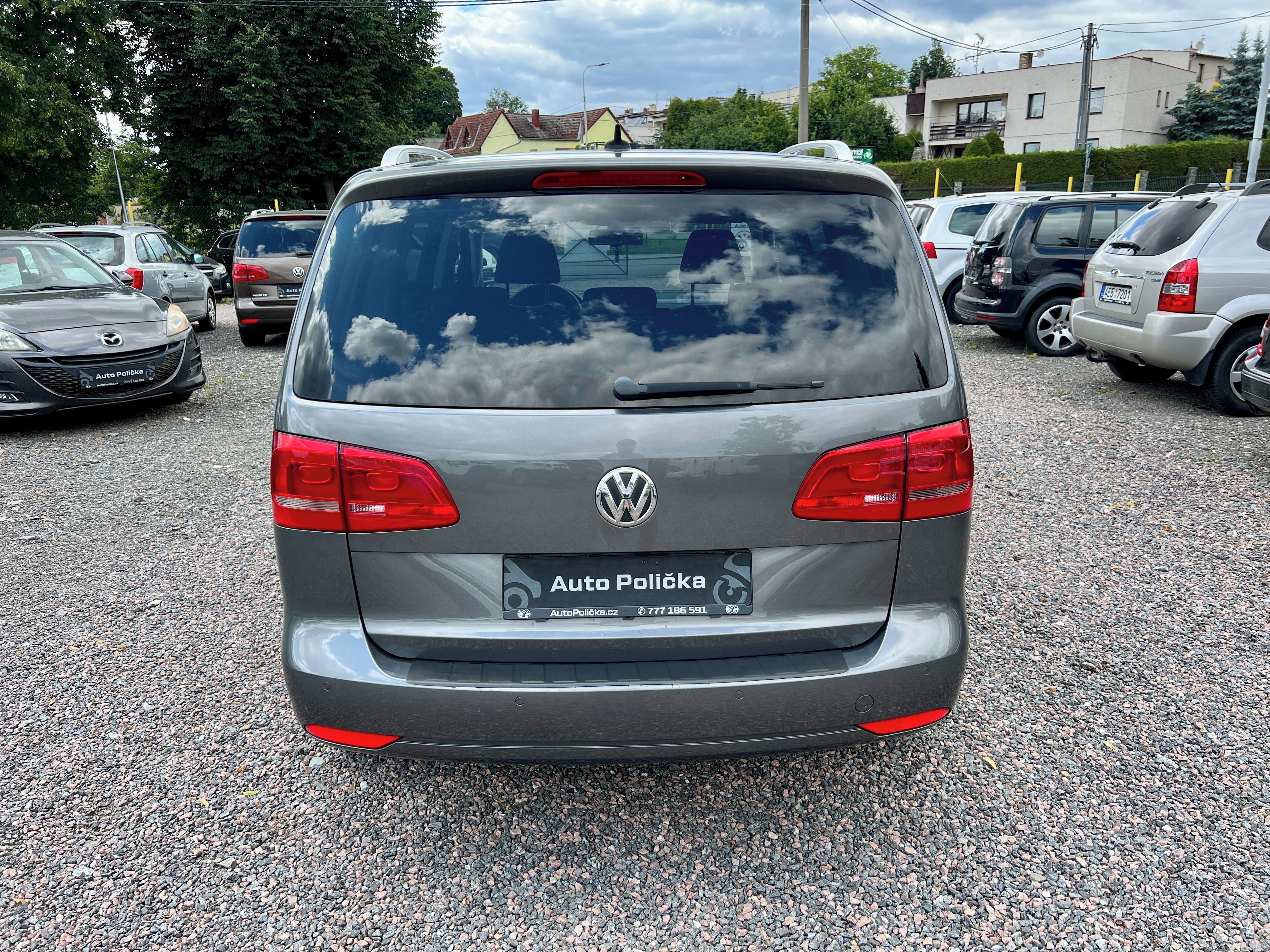 Volkswagen Touran, 1.6 TDI 77 kW DSG PoServisu - fotka 6
