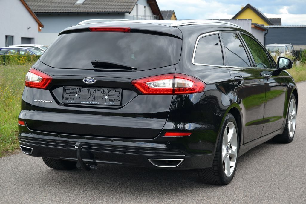 Ford Mondeo, 2.0 TDCI 132kW Titanium LED - fotka 4