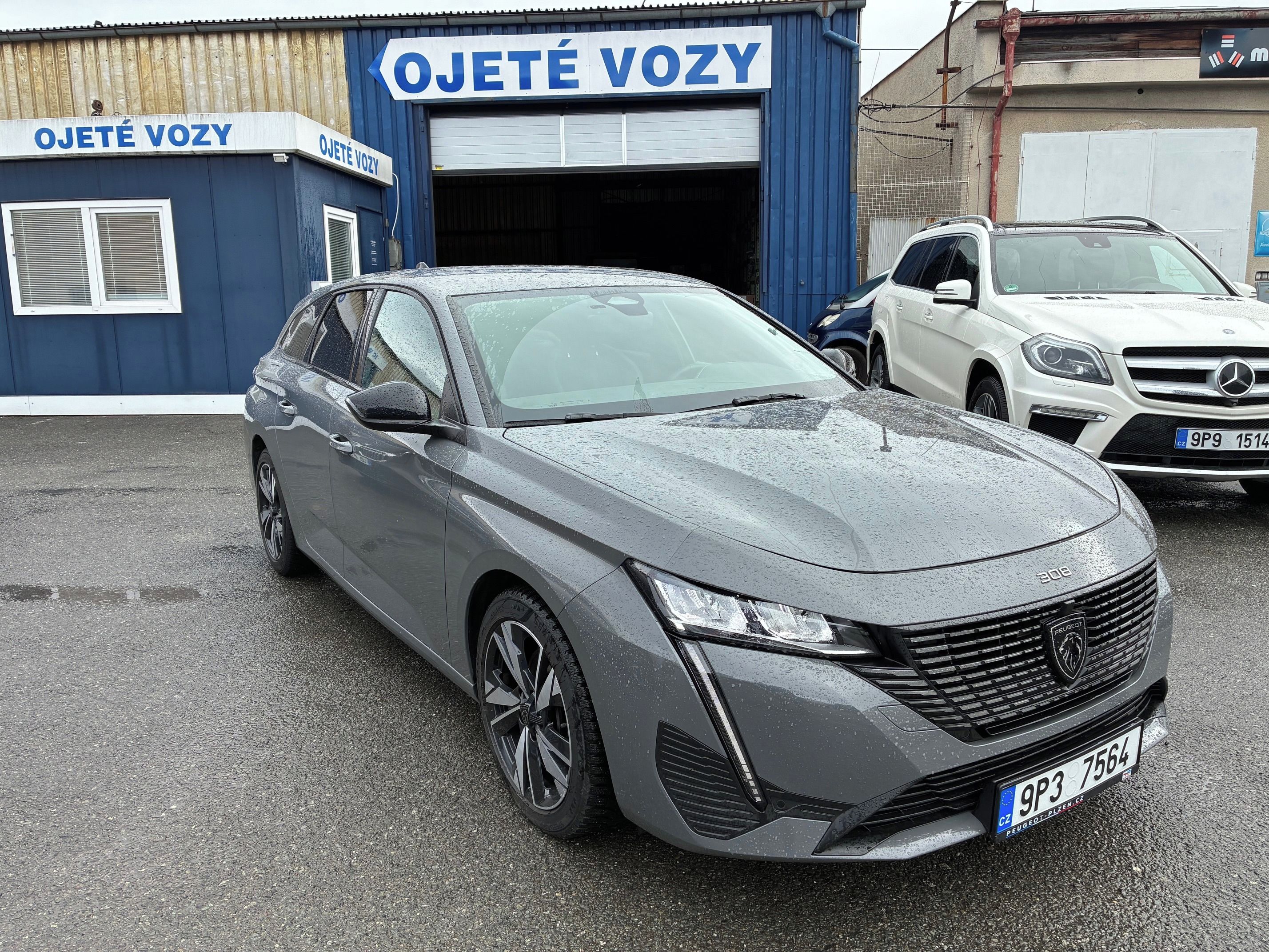 Peugeot 308, SW ALLURE 1.2 PureTech 130 MAN - fotka 2
