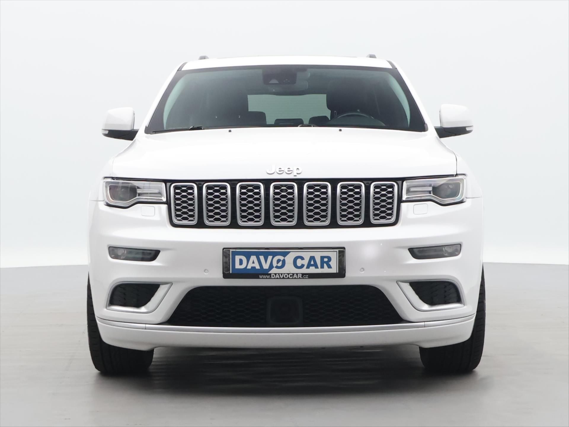 Jeep Grand Cherokee, 3,0 V6 184kW Summit 4WD PANO - fotka 2