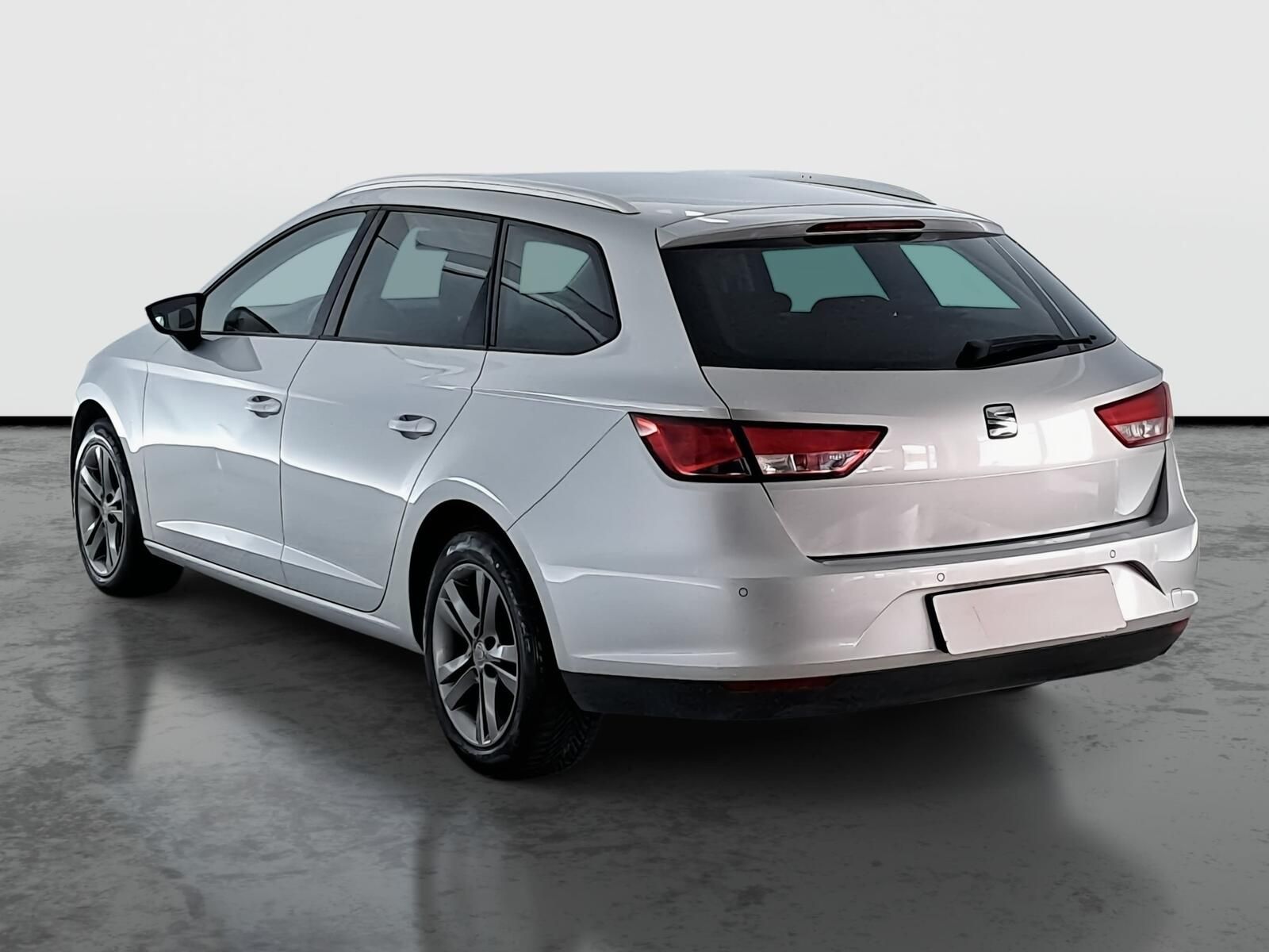 Seat Leon, 1.6 TDI, Comfort, Automat - fotka 4