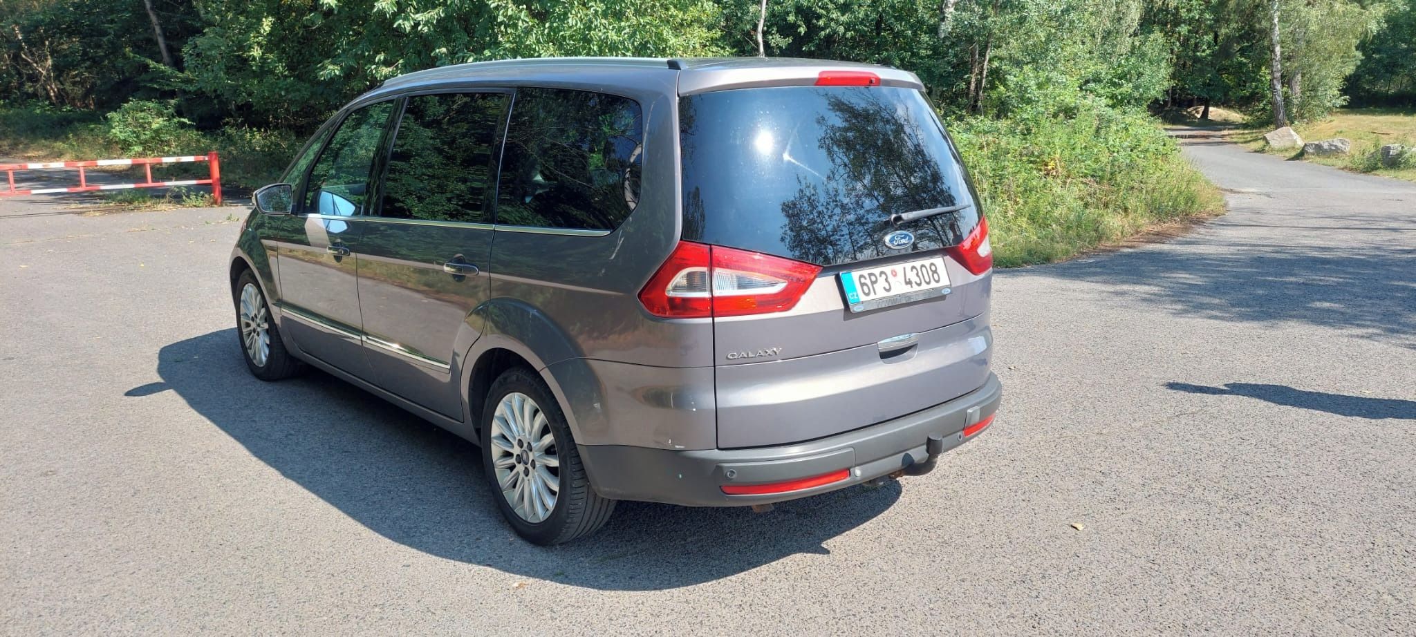 Ford Galaxy, 2.0TDCI, 103kW, 2014, ČR - fotka 5
