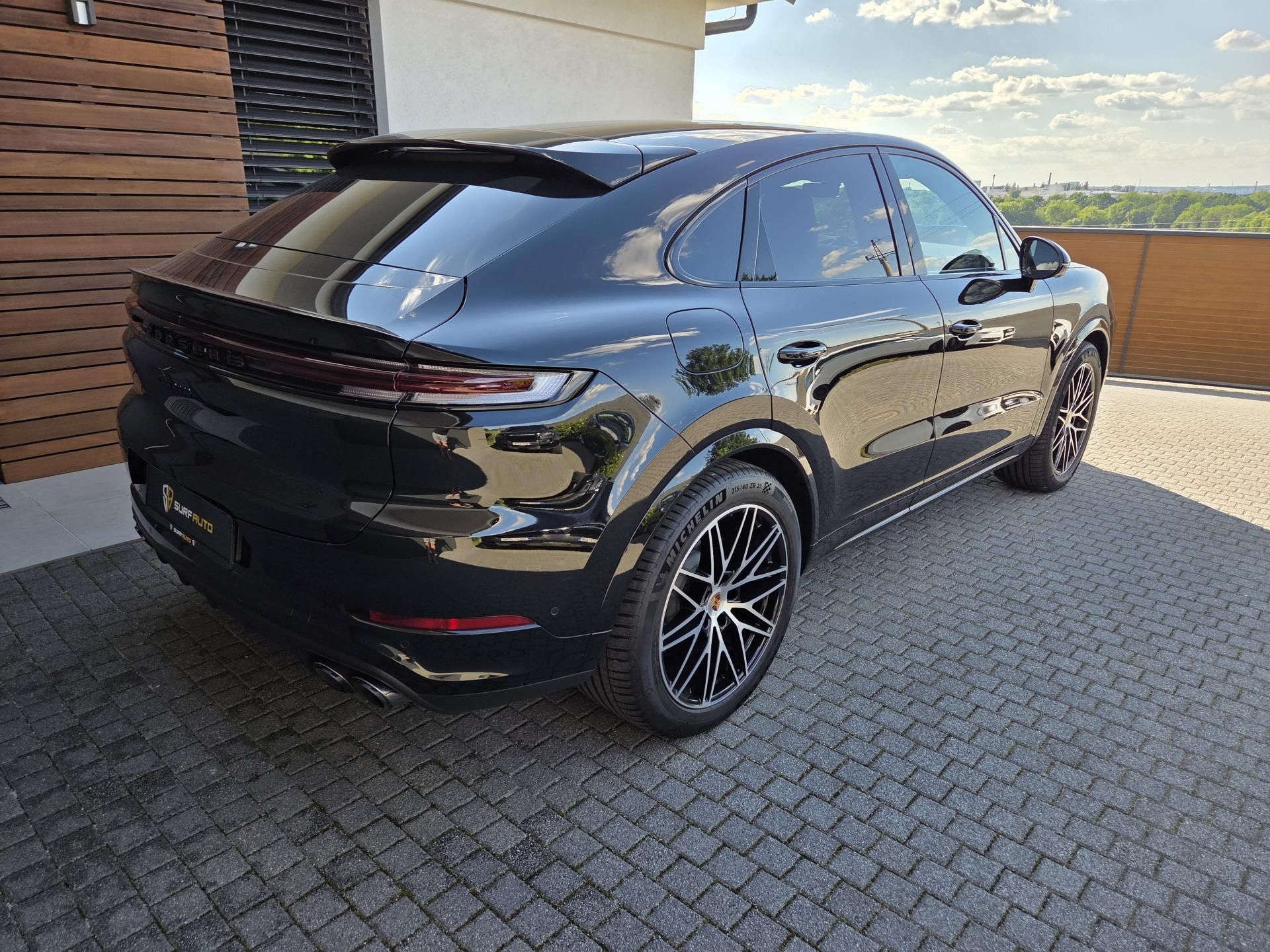 Porsche Cayenne, Coupe 260kW Black Edition - fotka 3