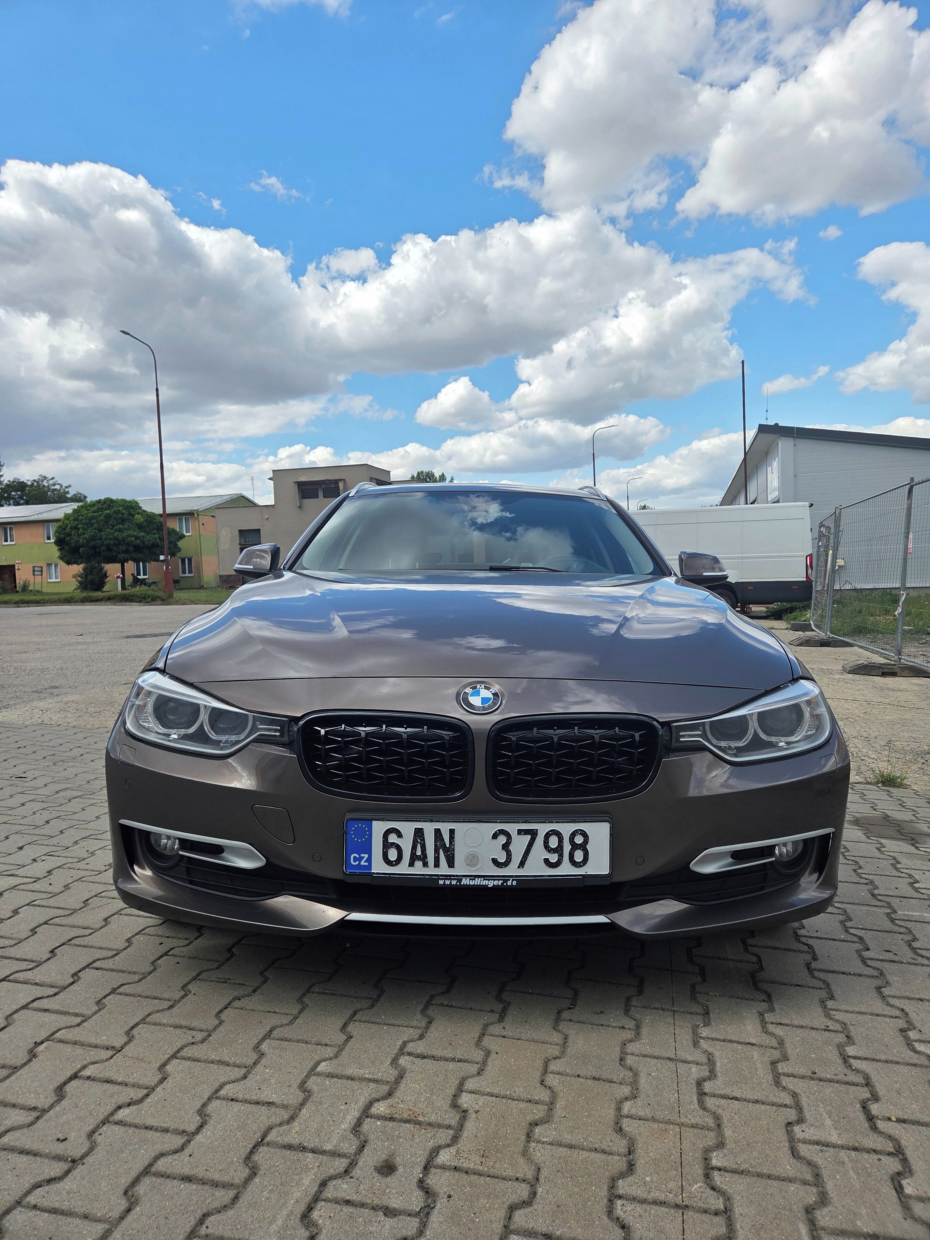BMW Řada 3, 2.0 TDI - fotka 3