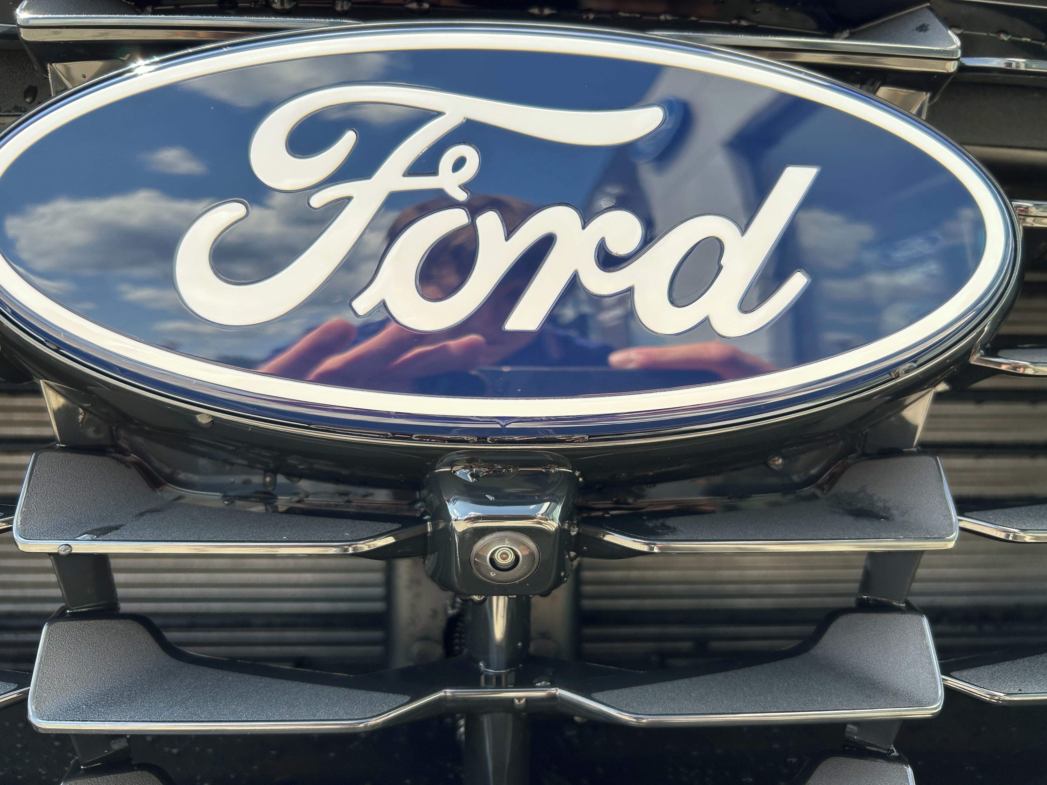 Ford Kuga, Top Edition 2.5 HEV 132 kW - fotka 3