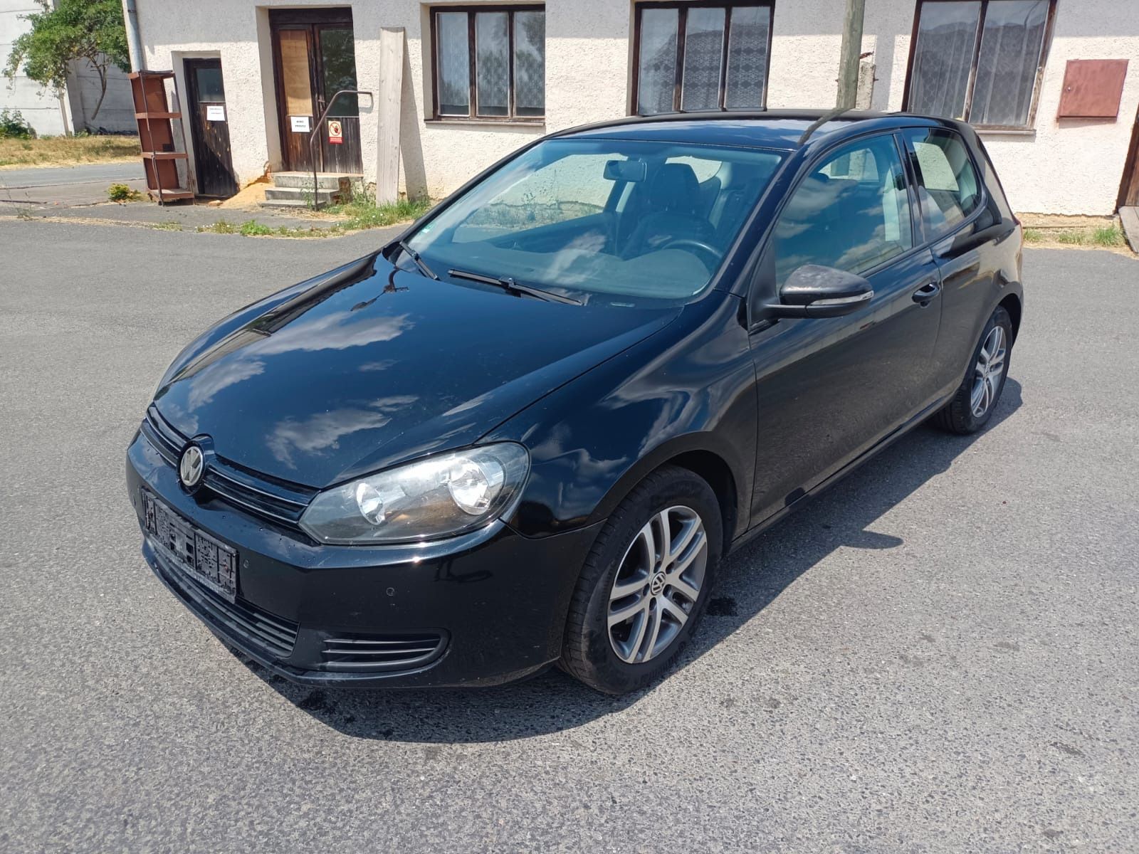 Volkswagen Golf, 6 1.4TSI 90Kw rv2010-NOVÁ STK