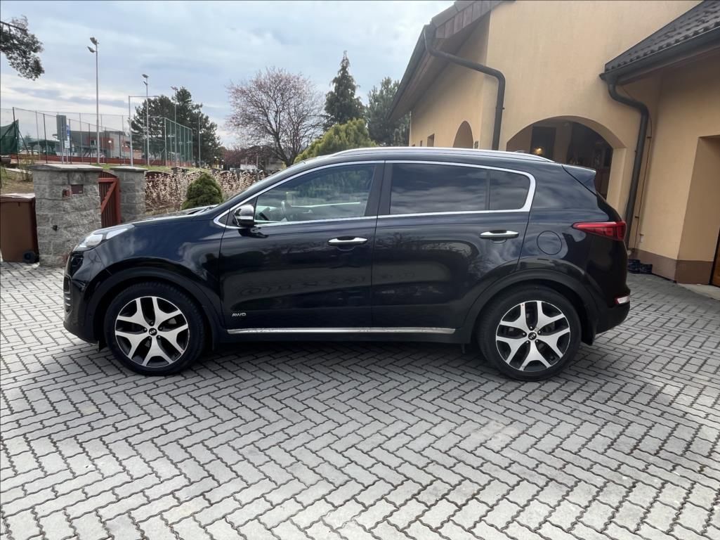 Kia Sportage, 2,0 CRDI GT LINE - fotka 4