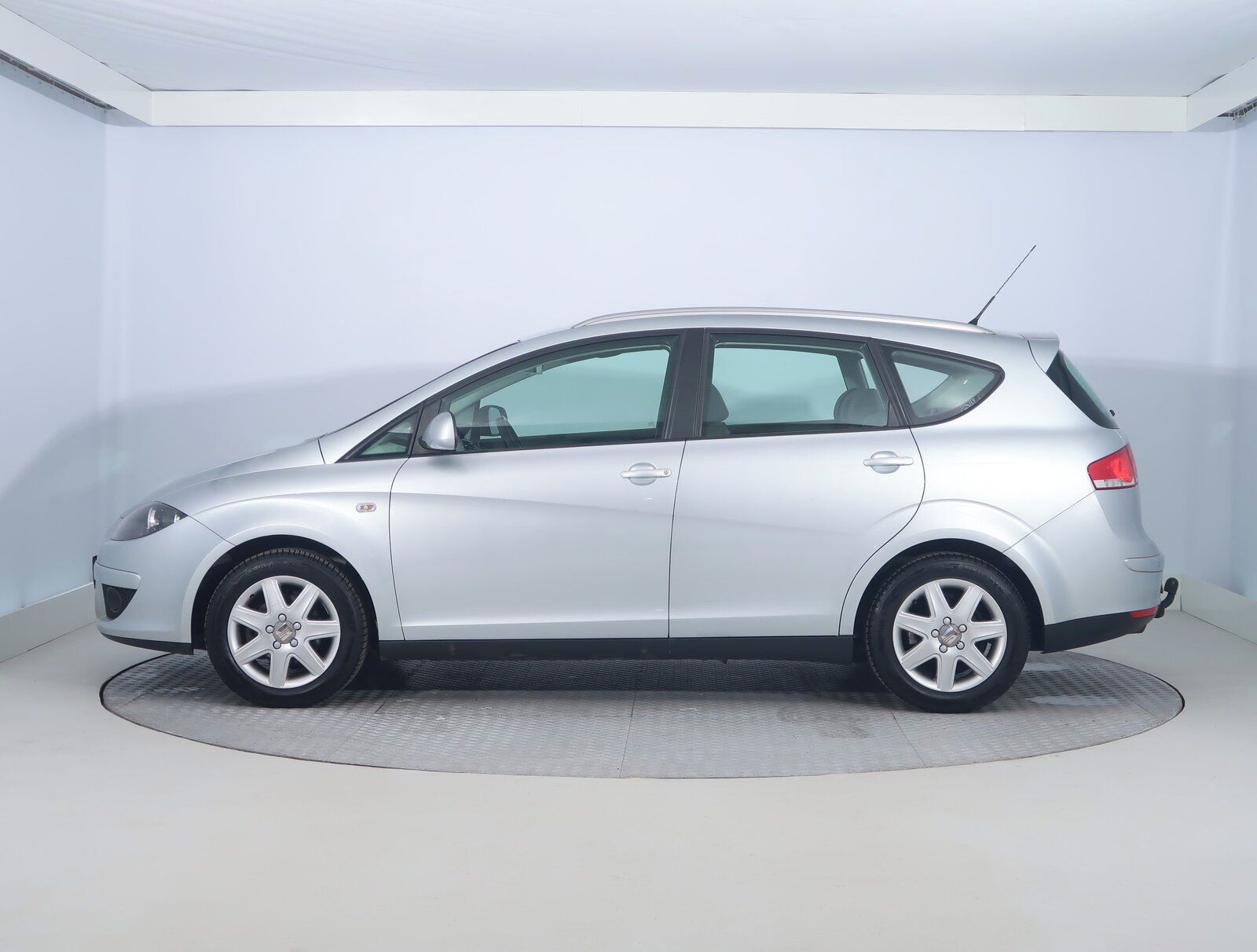 Seat Altea, 1.6, Automatická klima - fotka 3