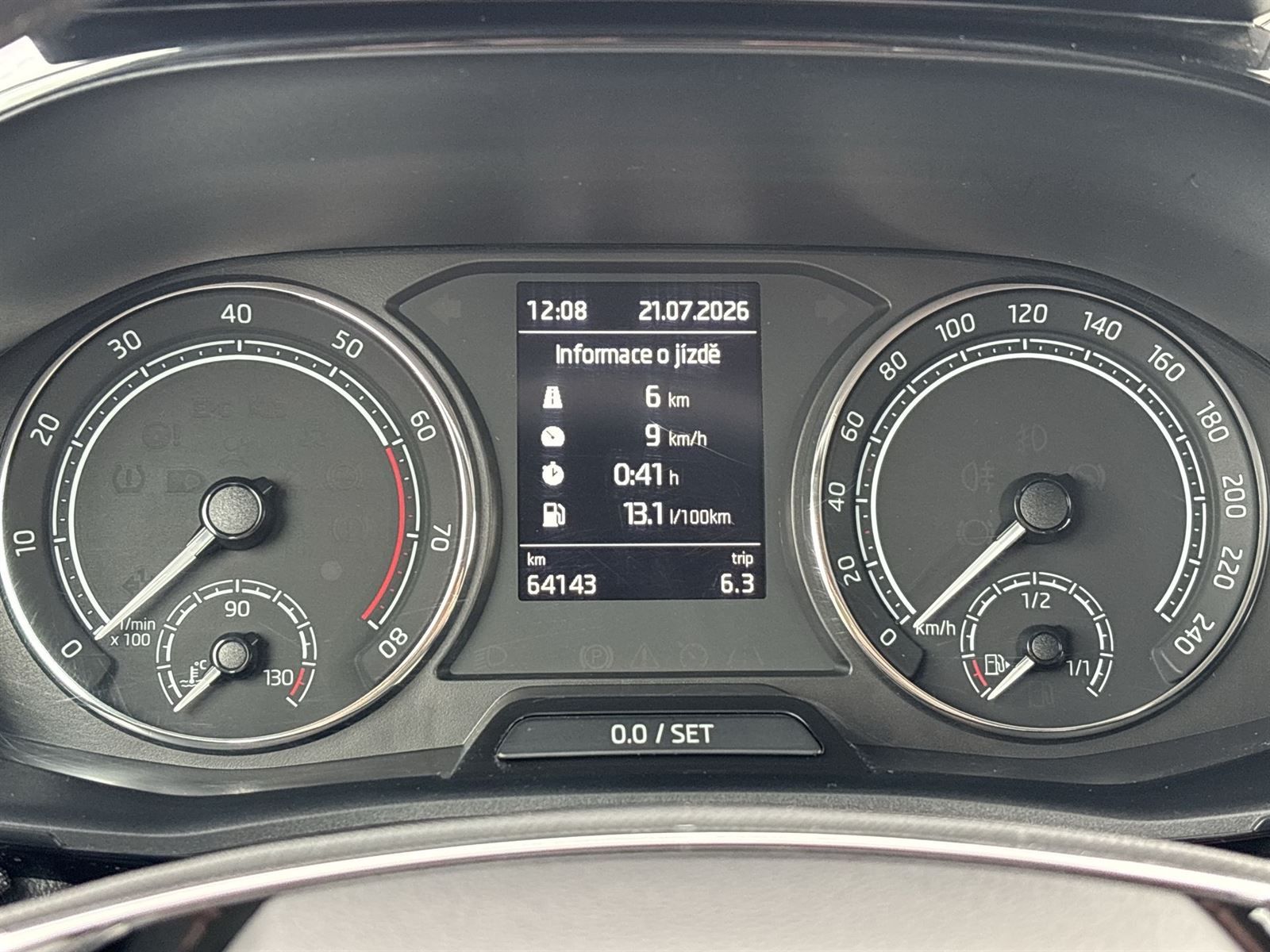 Škoda Fabia, 1.0 MPI Ambition - fotka 6