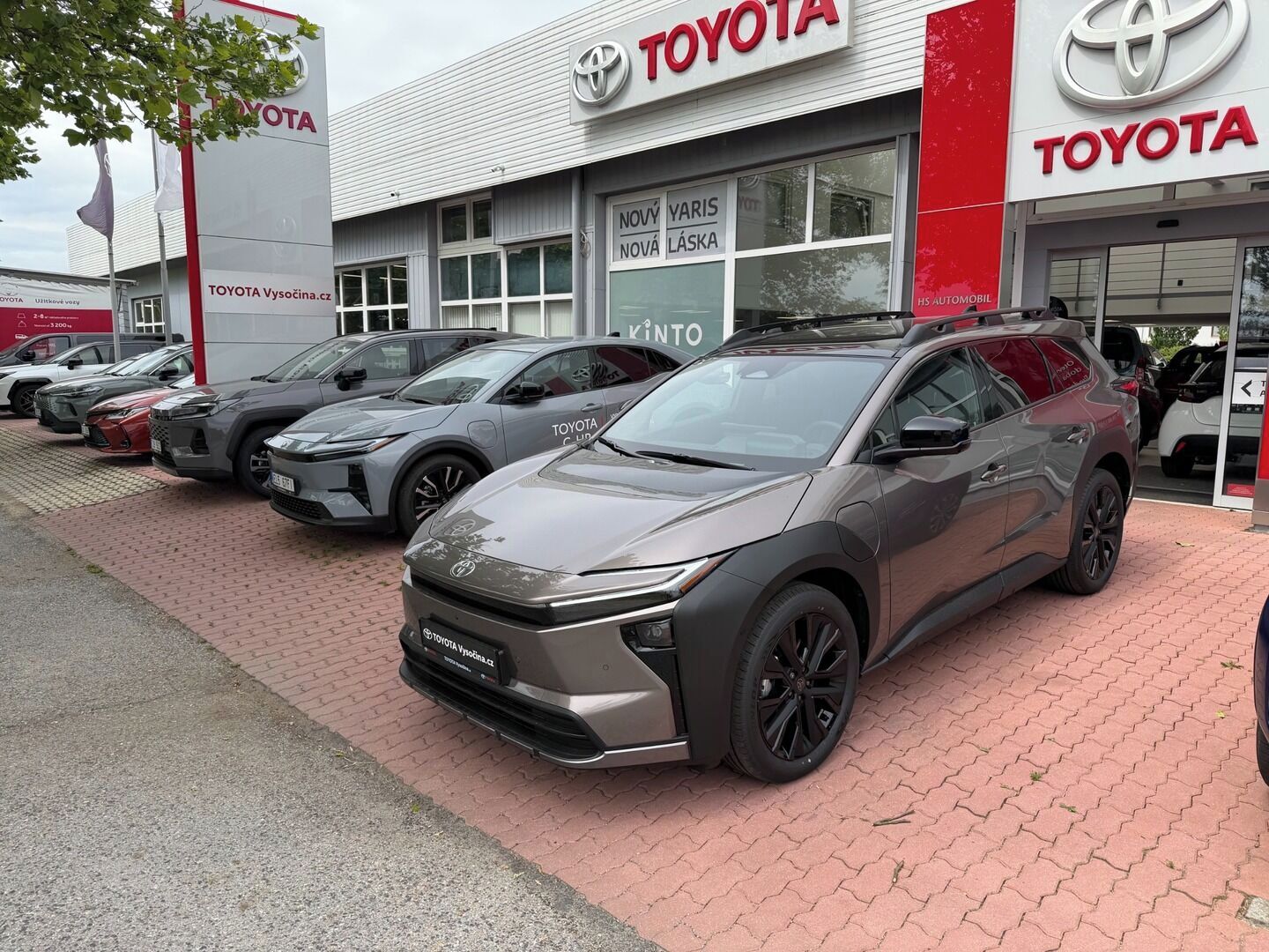 Toyota bZ4X, Touring BEV 380 AT 4X4 - fotka 2