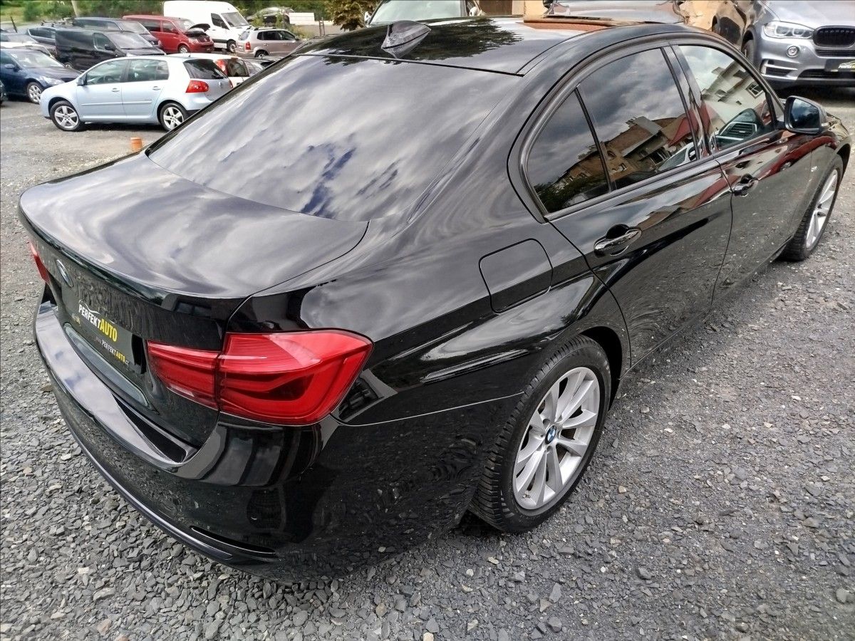 BMW Řada 3, 2,0 D 110kW, AUTOMAT,SPORTLINE - fotka 6