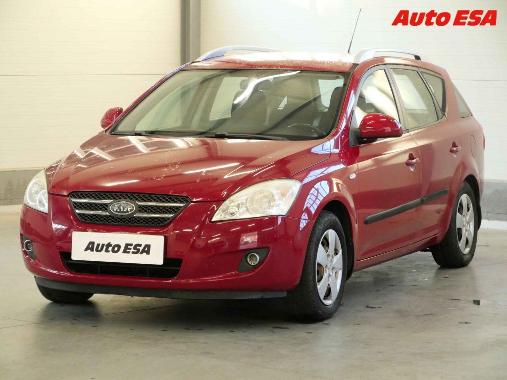 Toyota Auris, 1.6VVTI,ČR - fotka 3