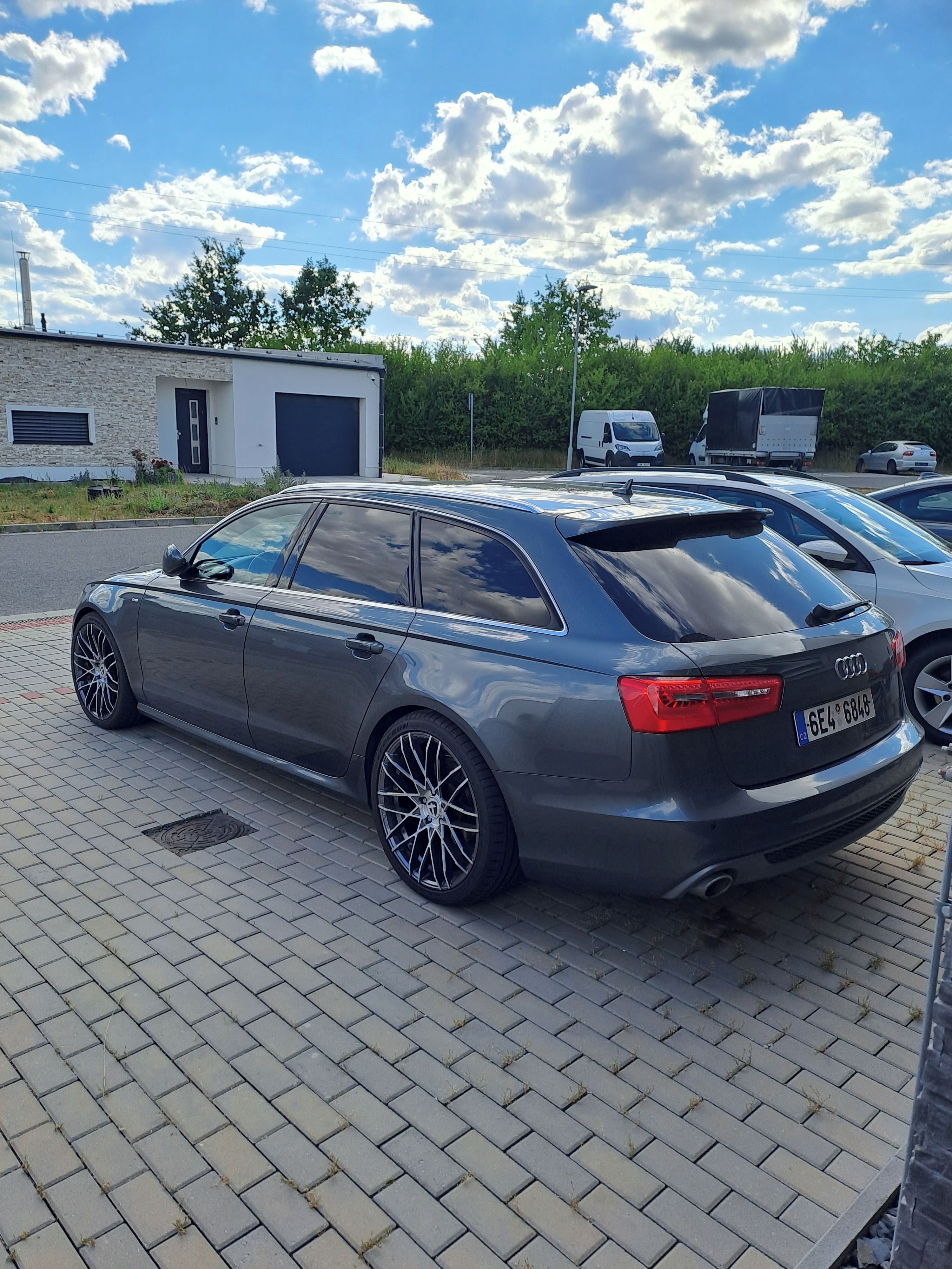 Audi A6, S-Line,rozvody,přetěsněn,Cebia - fotka 3