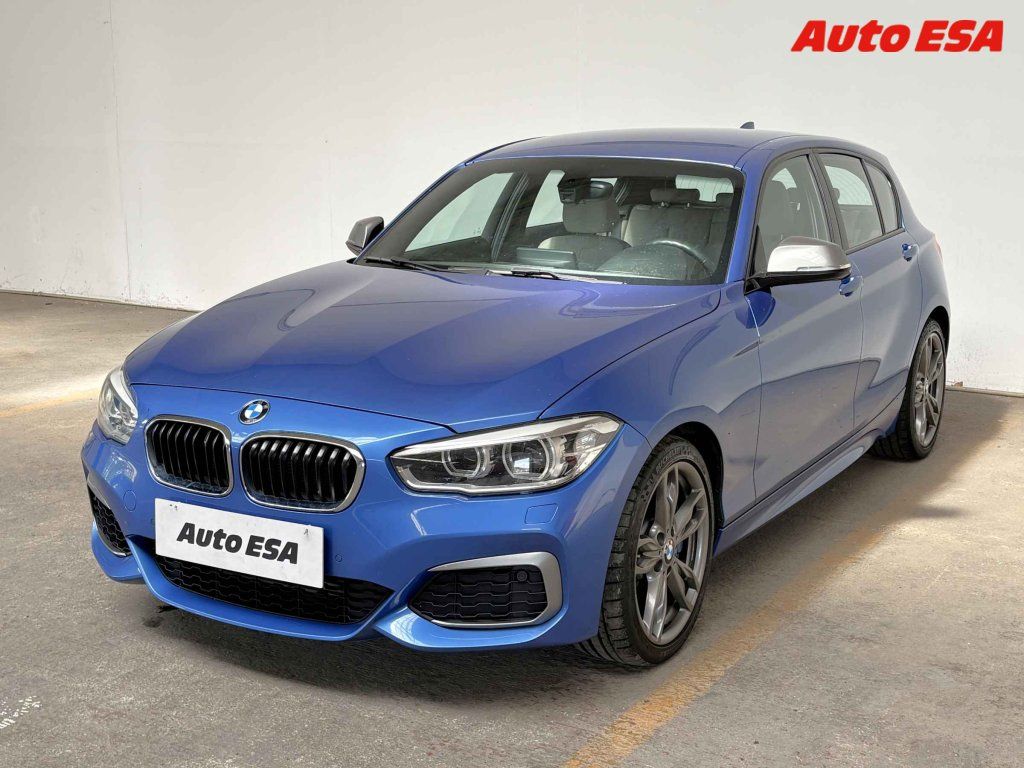 BMW Řada 1, 3.0 - fotka 3