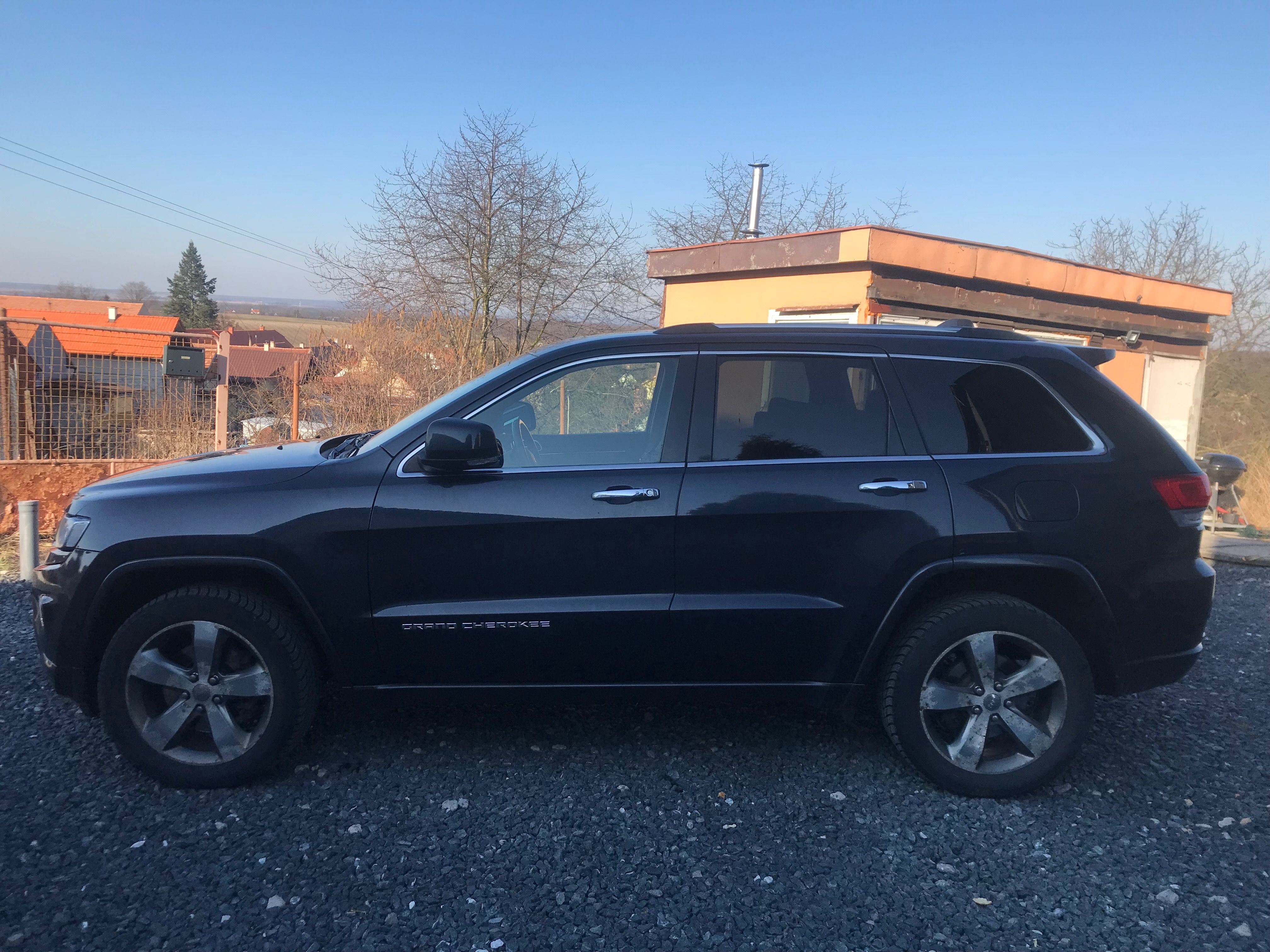 Jeep Grand Cherokee, Grand Cherokee oprava/na díly - fotka 3