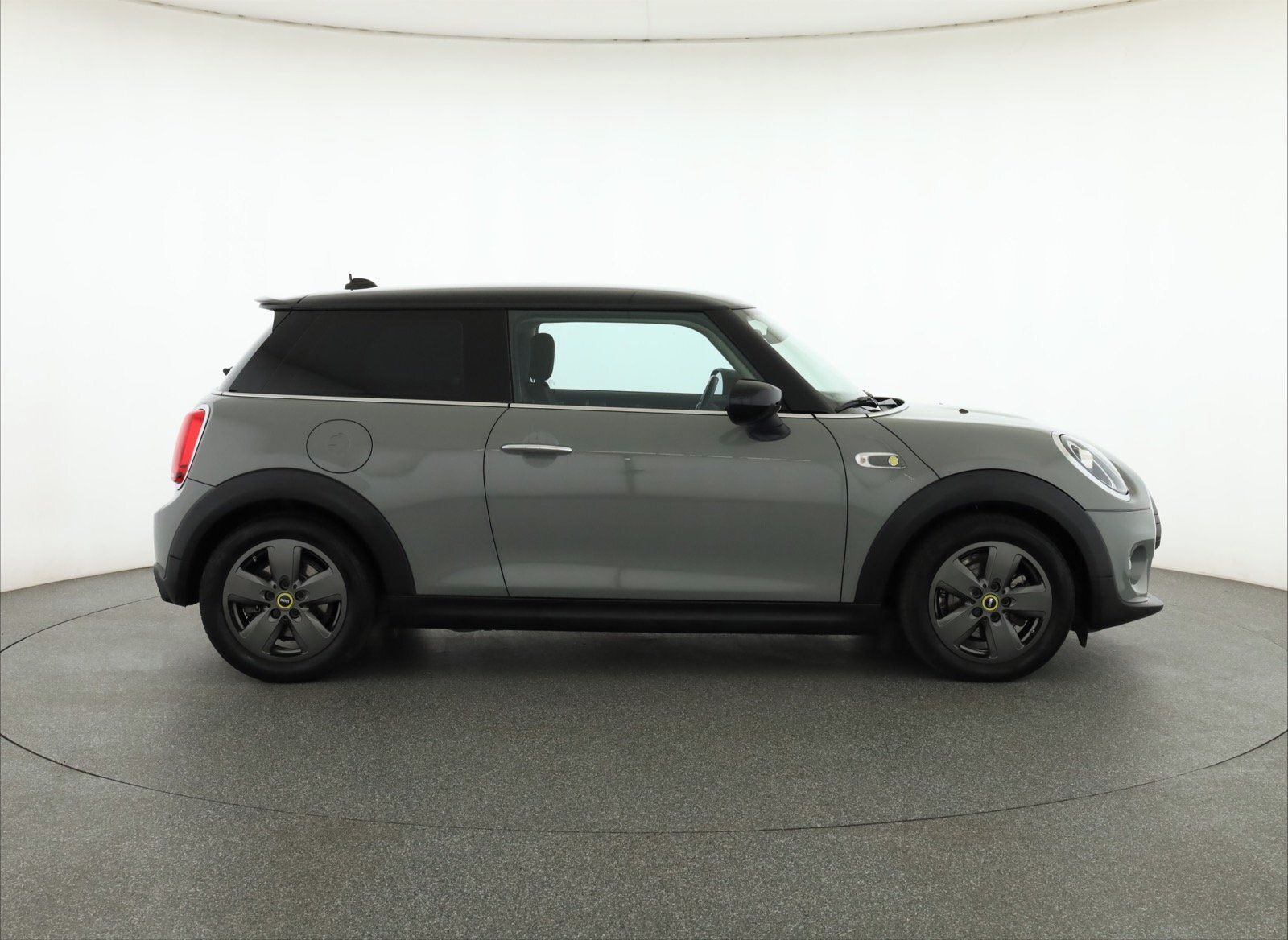 Mini, Cooper SE 32 kWh, SoH 94% - fotka 6