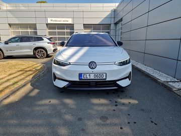Pro S People 210kW 77kWh